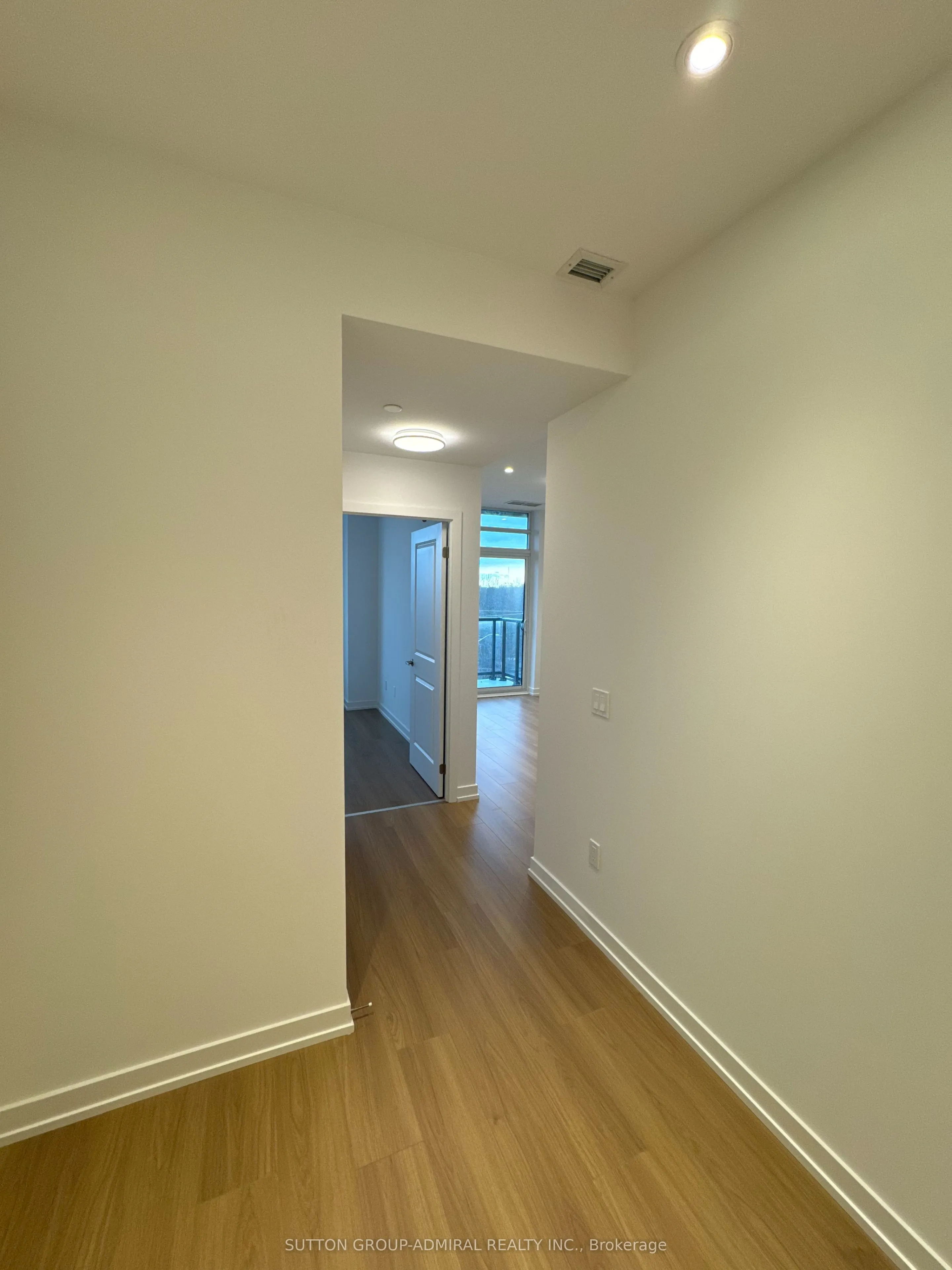 1010 Dundas Street E #514