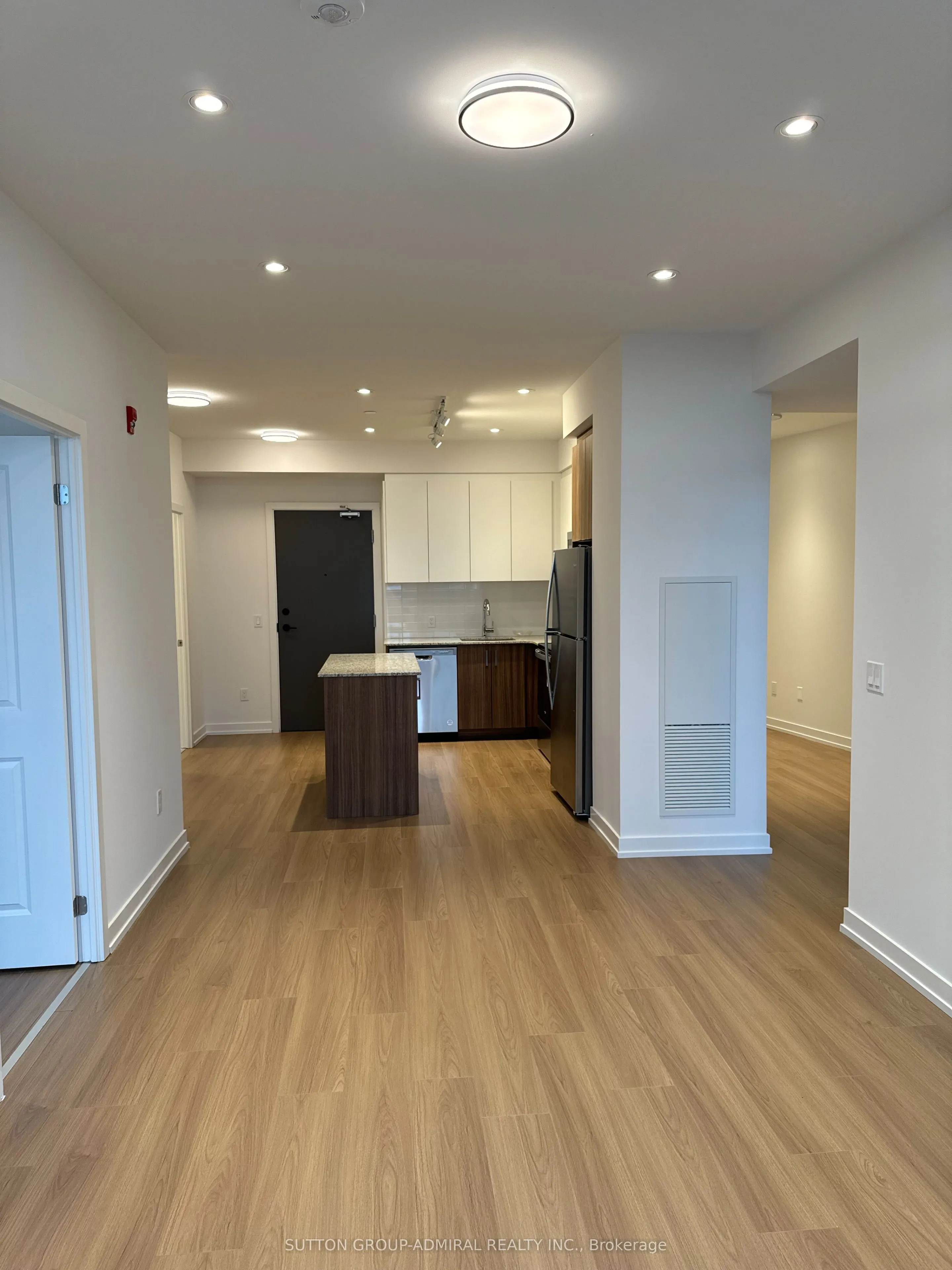 1010 Dundas Street E #514