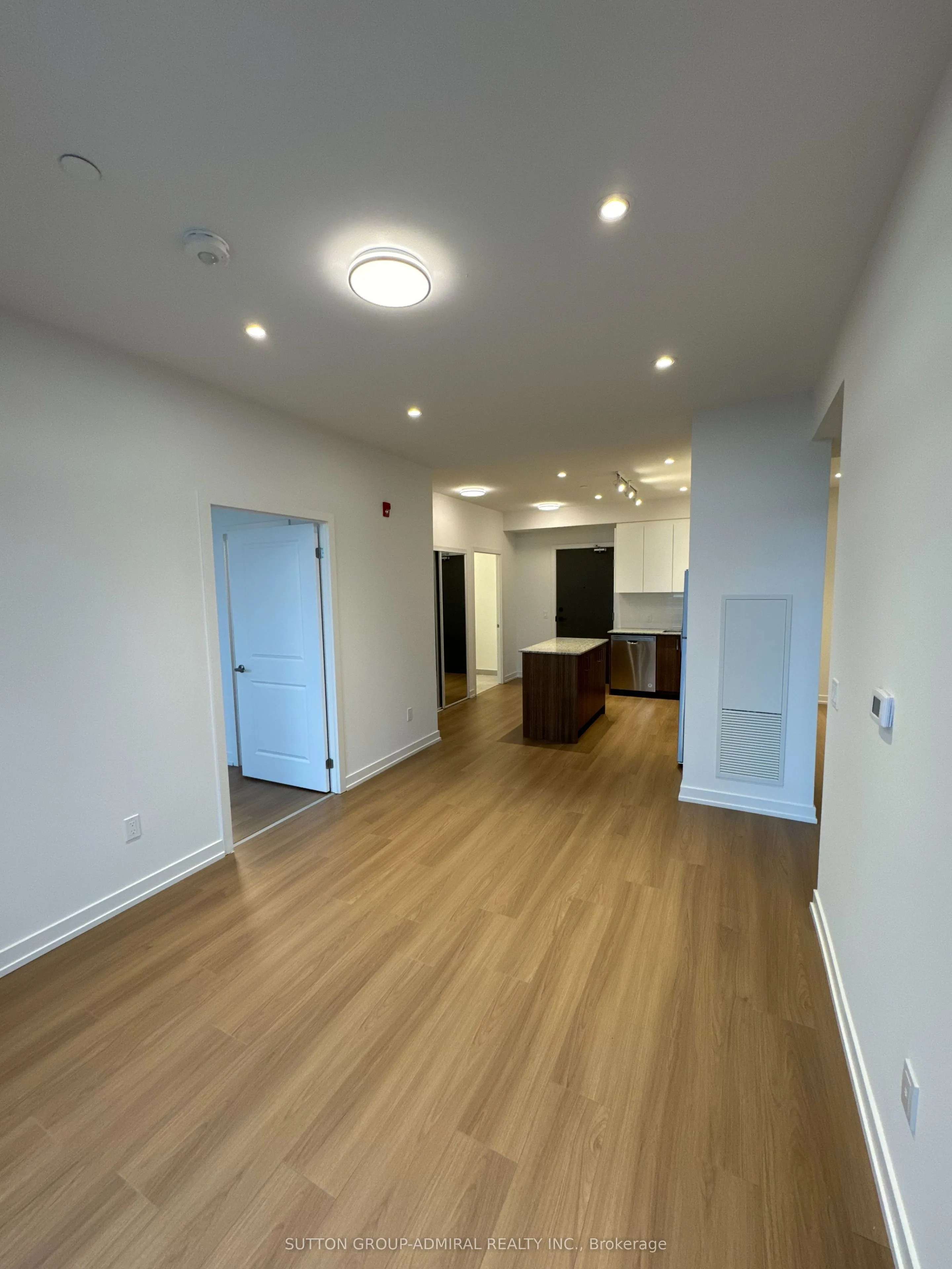 1010 Dundas Street E #514