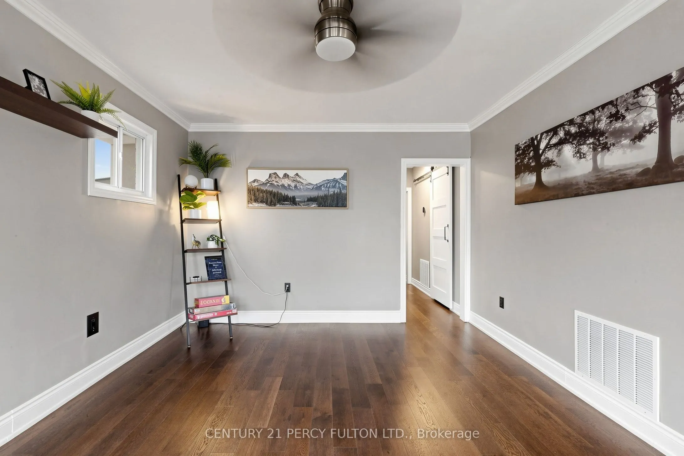 76 Arlington Avenue
