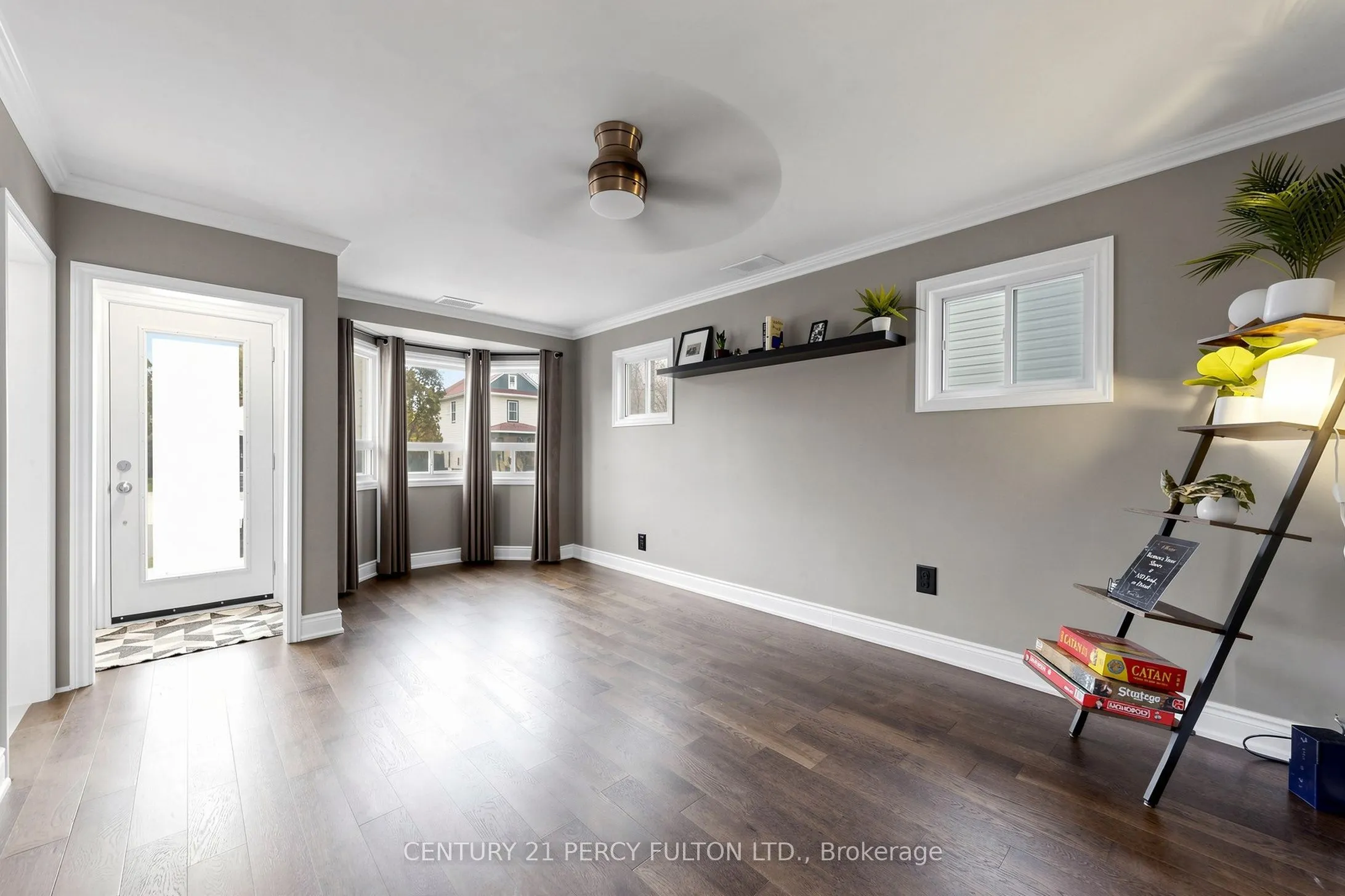 76 Arlington Avenue
