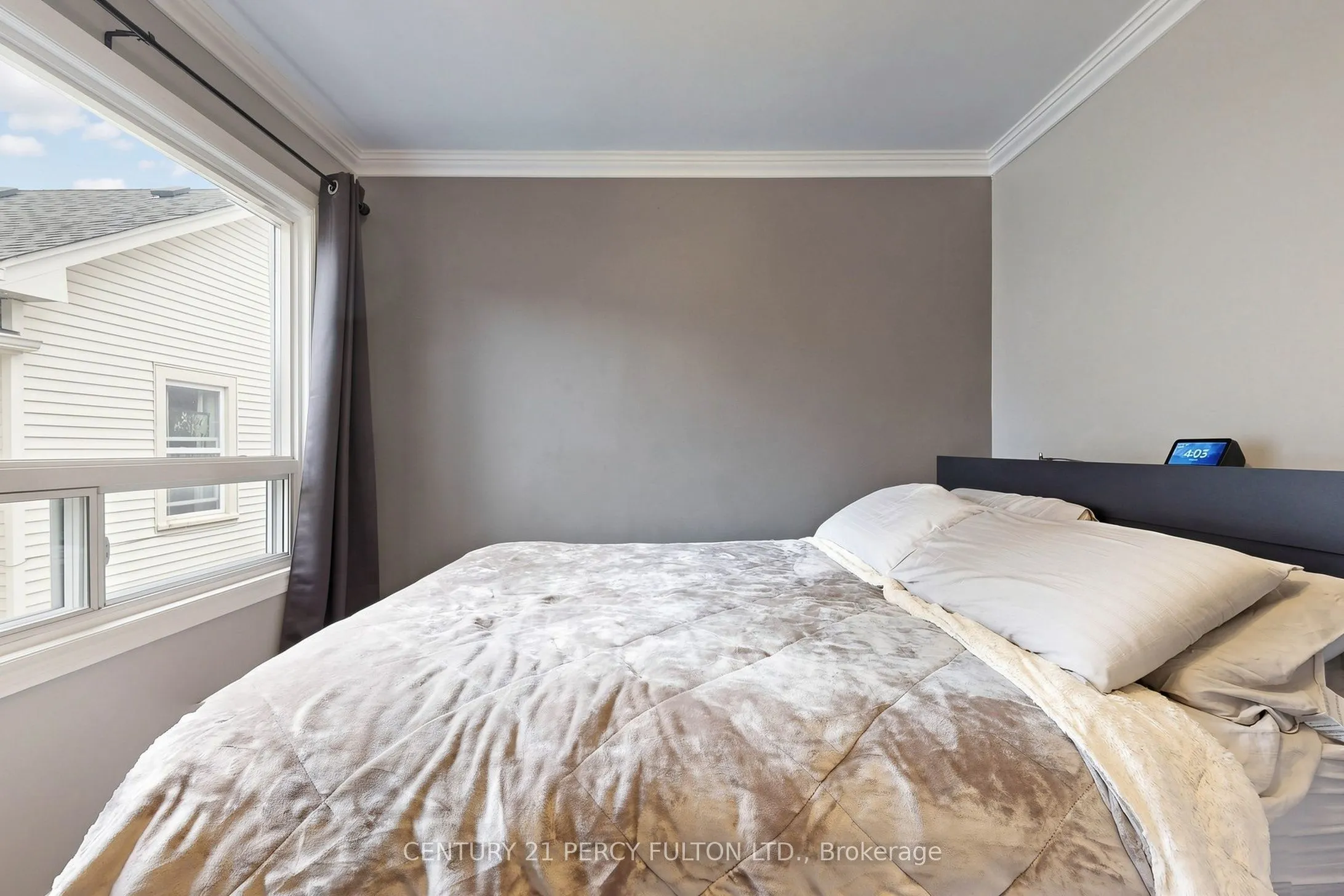 76 Arlington Avenue