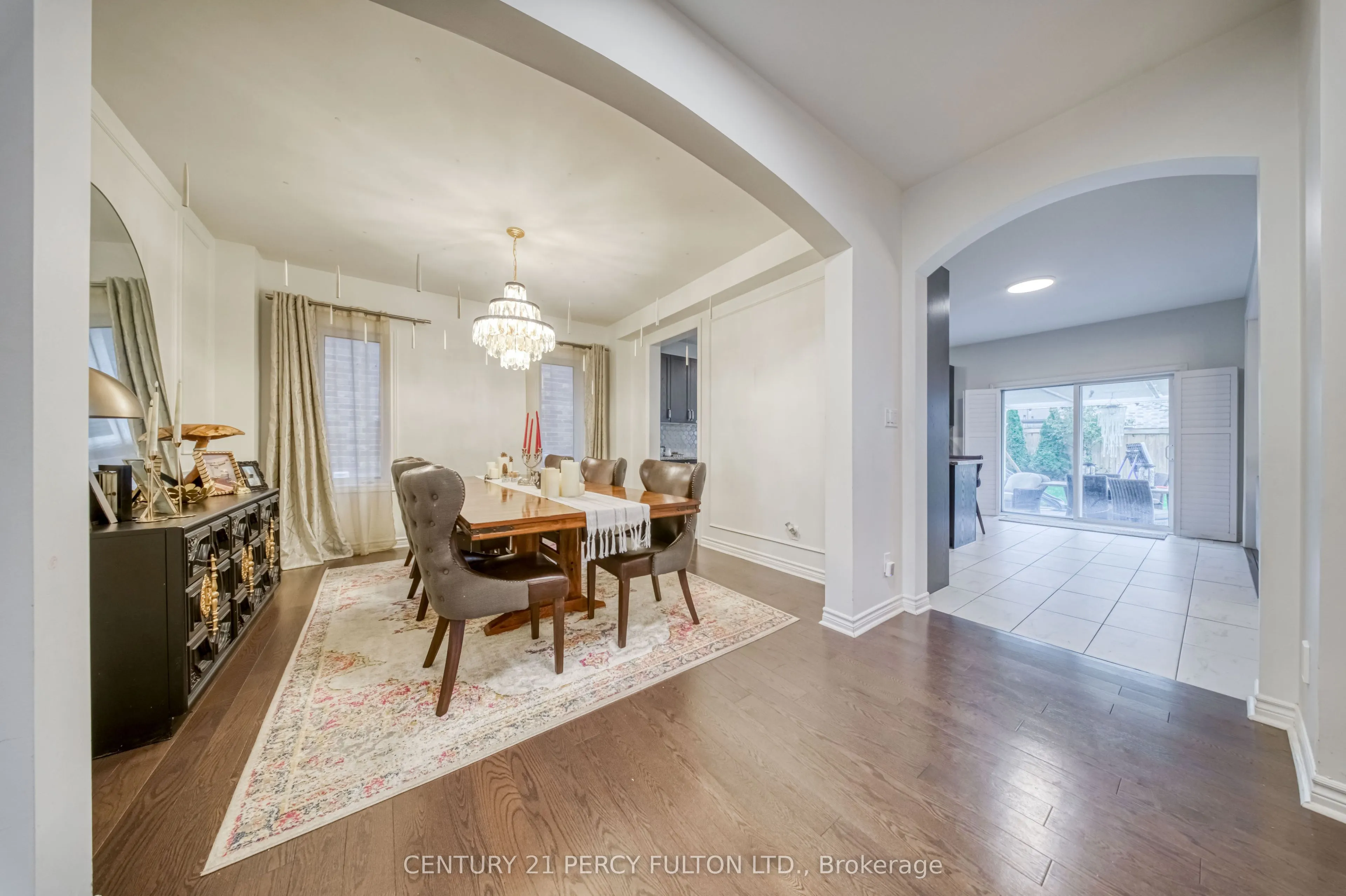 937 Greenhill Avenue
