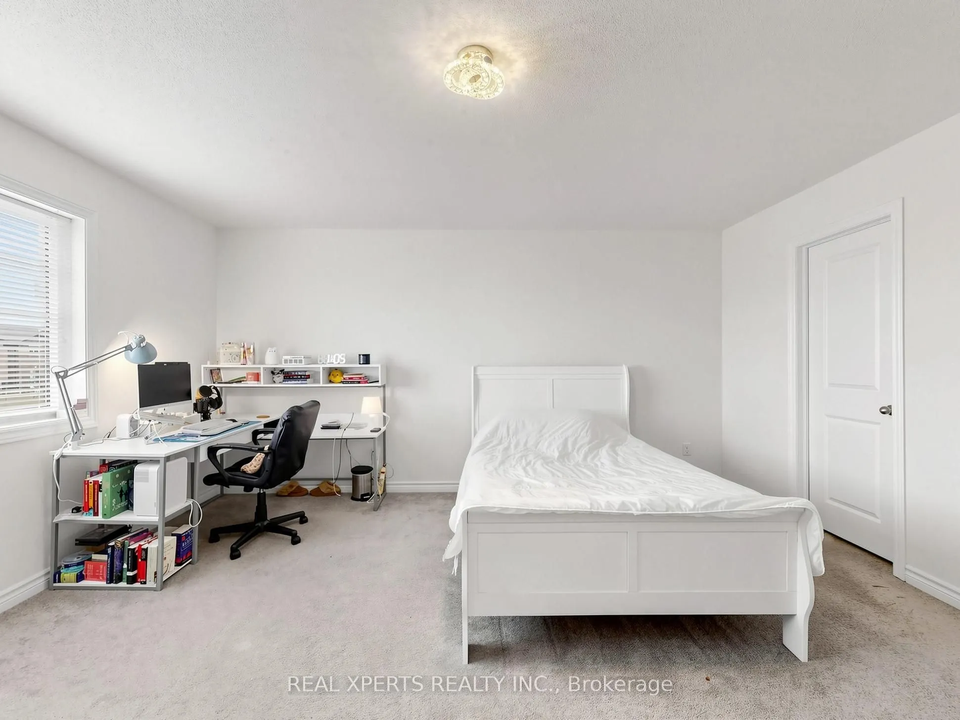 1129 Cameo Street