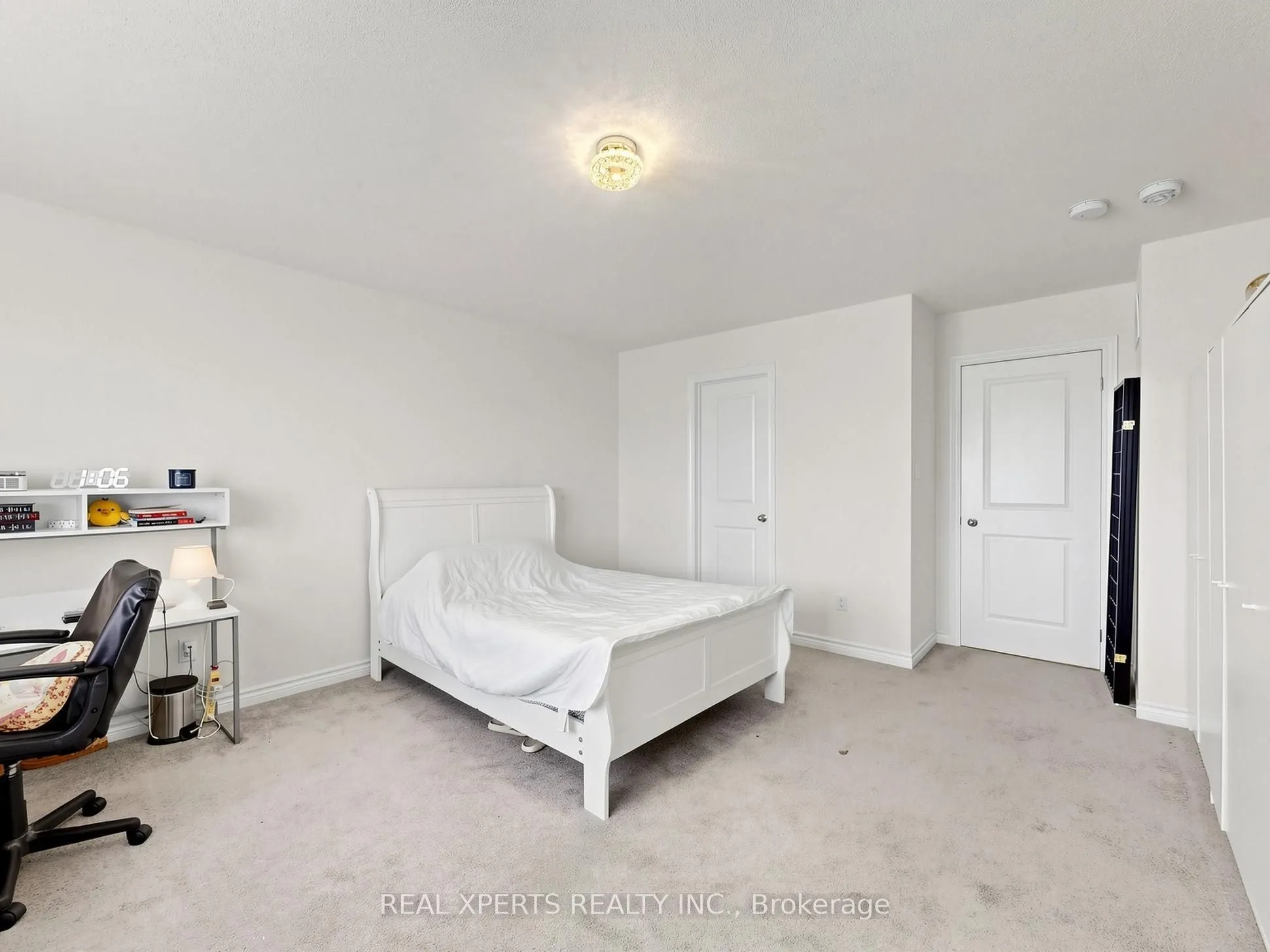 1129 Cameo Street