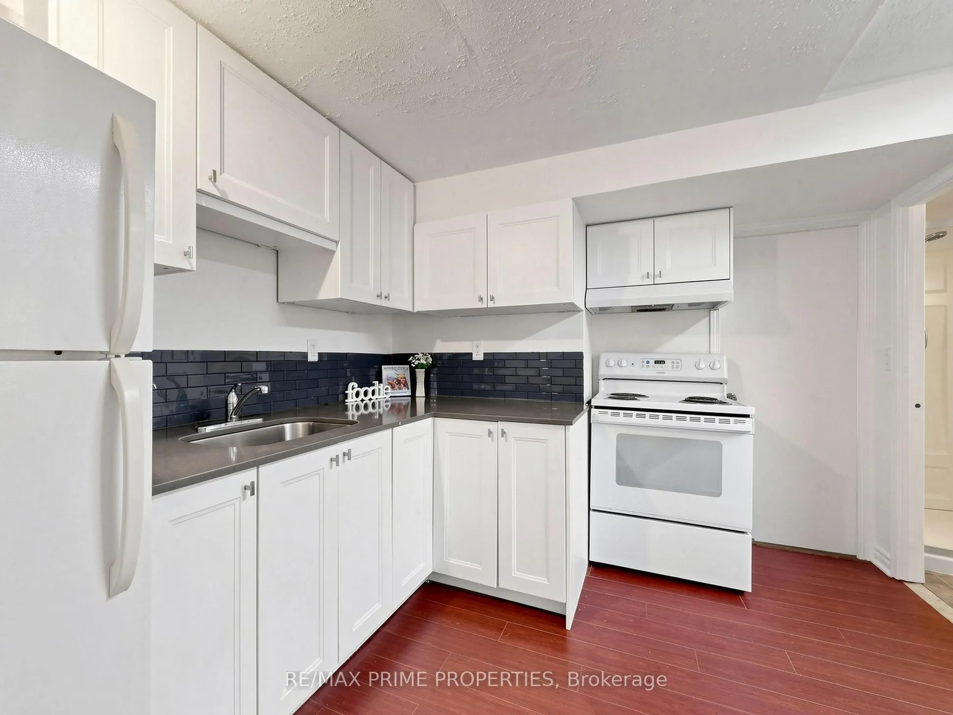 1629 Marshcourt Drive