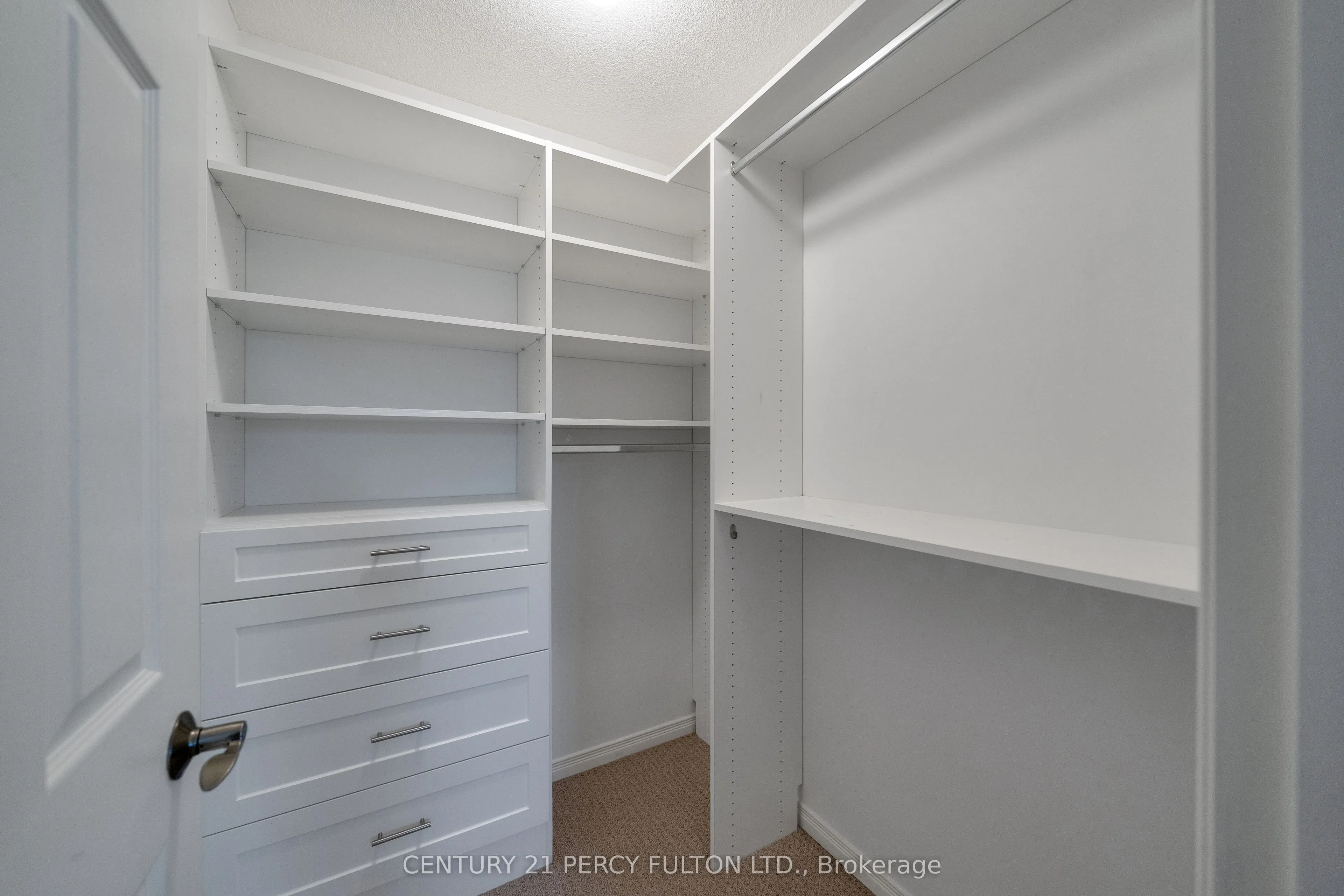 24 Cragg Crescent