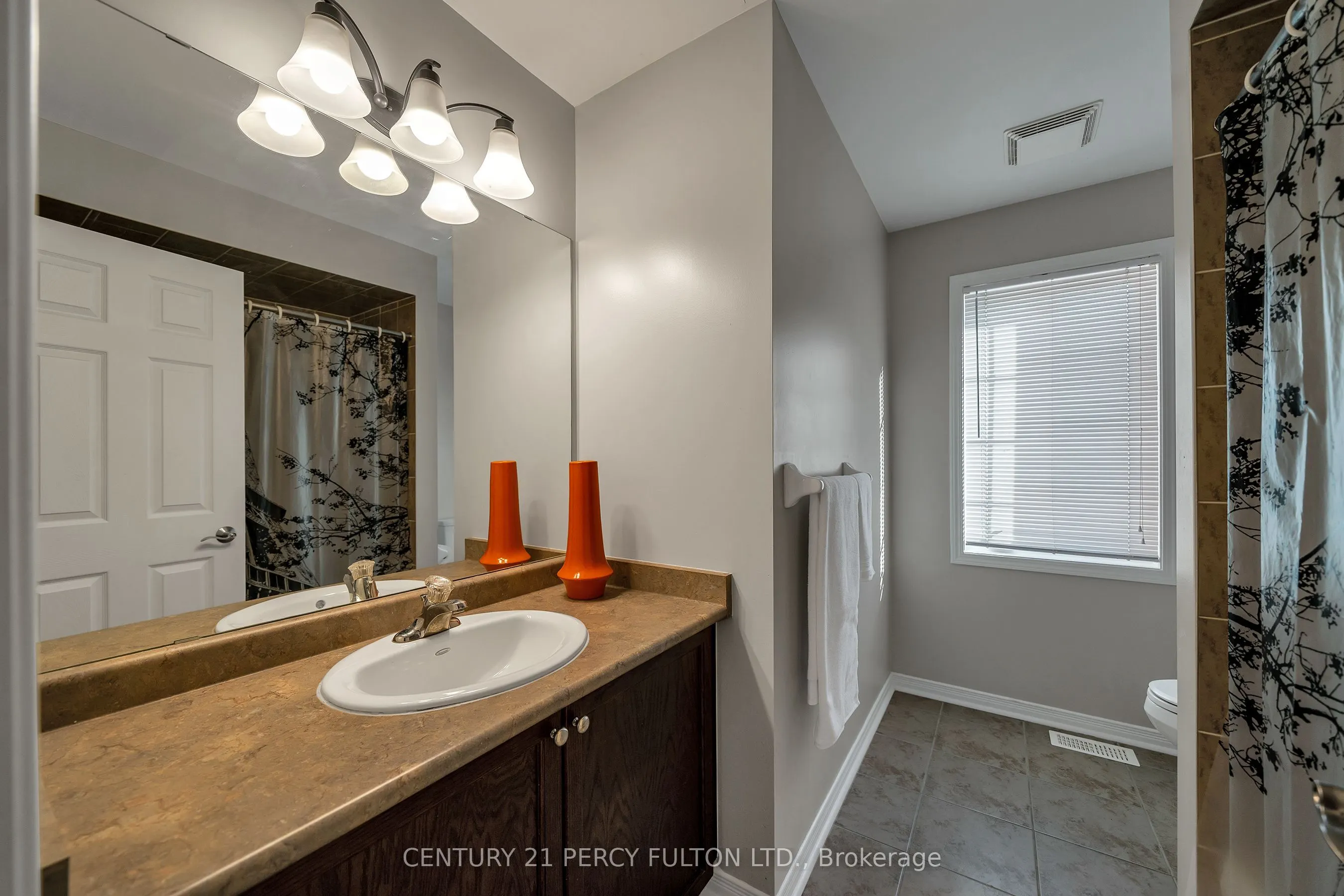 24 Cragg Crescent