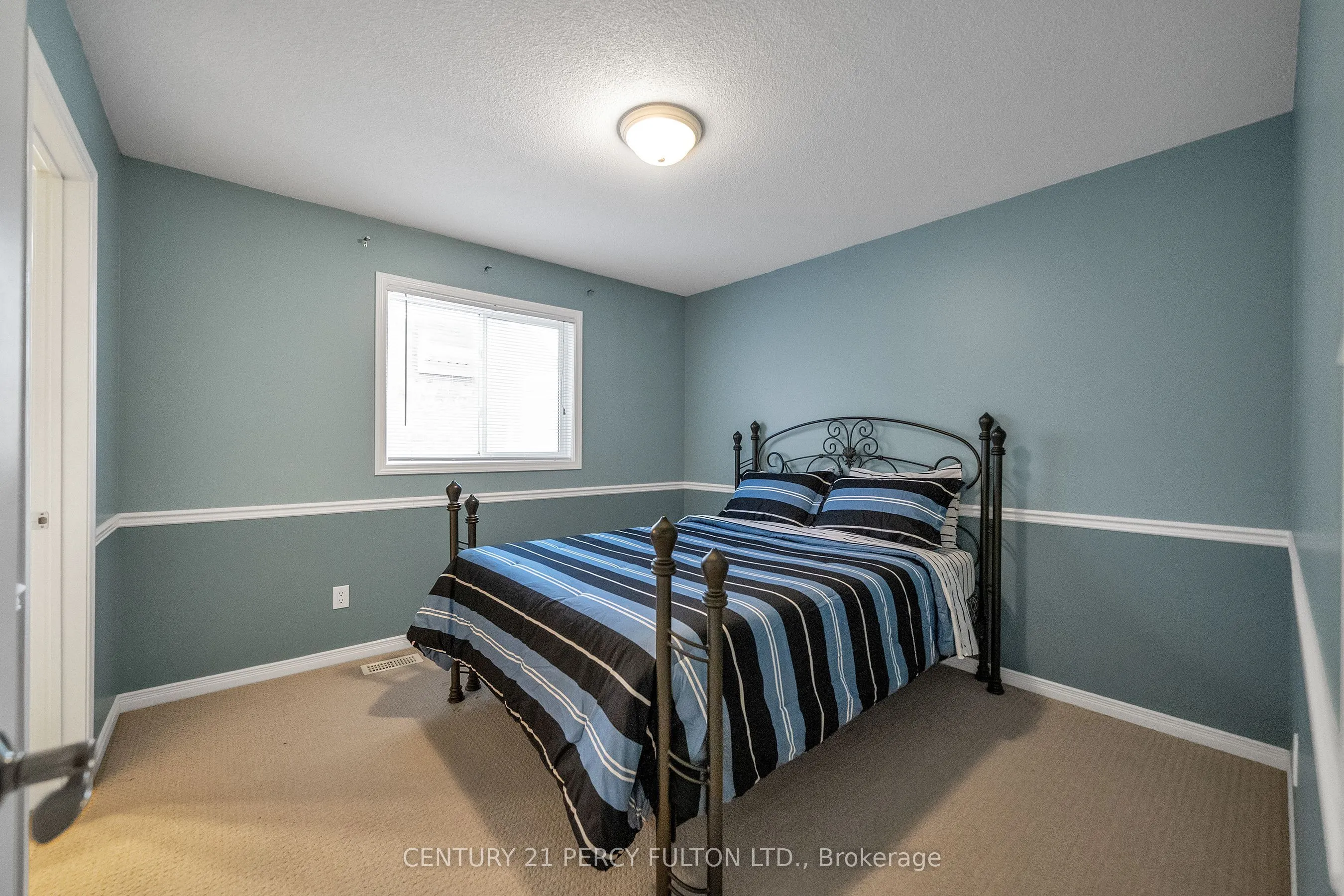24 Cragg Crescent