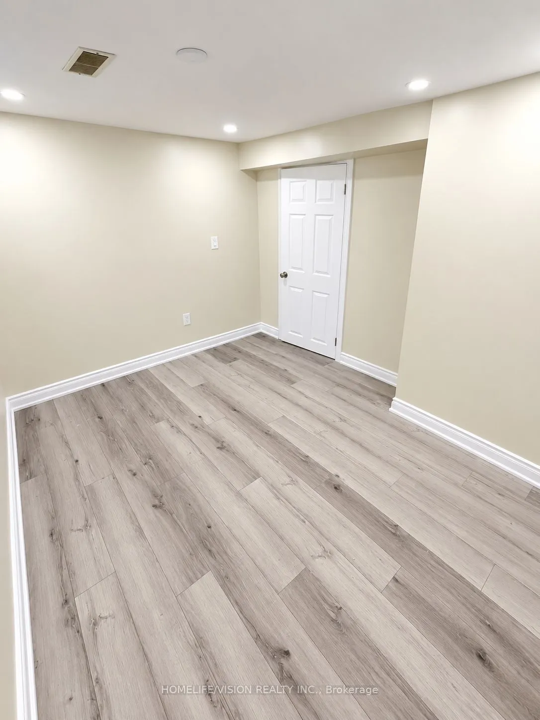 824 Crowells Street #Lower