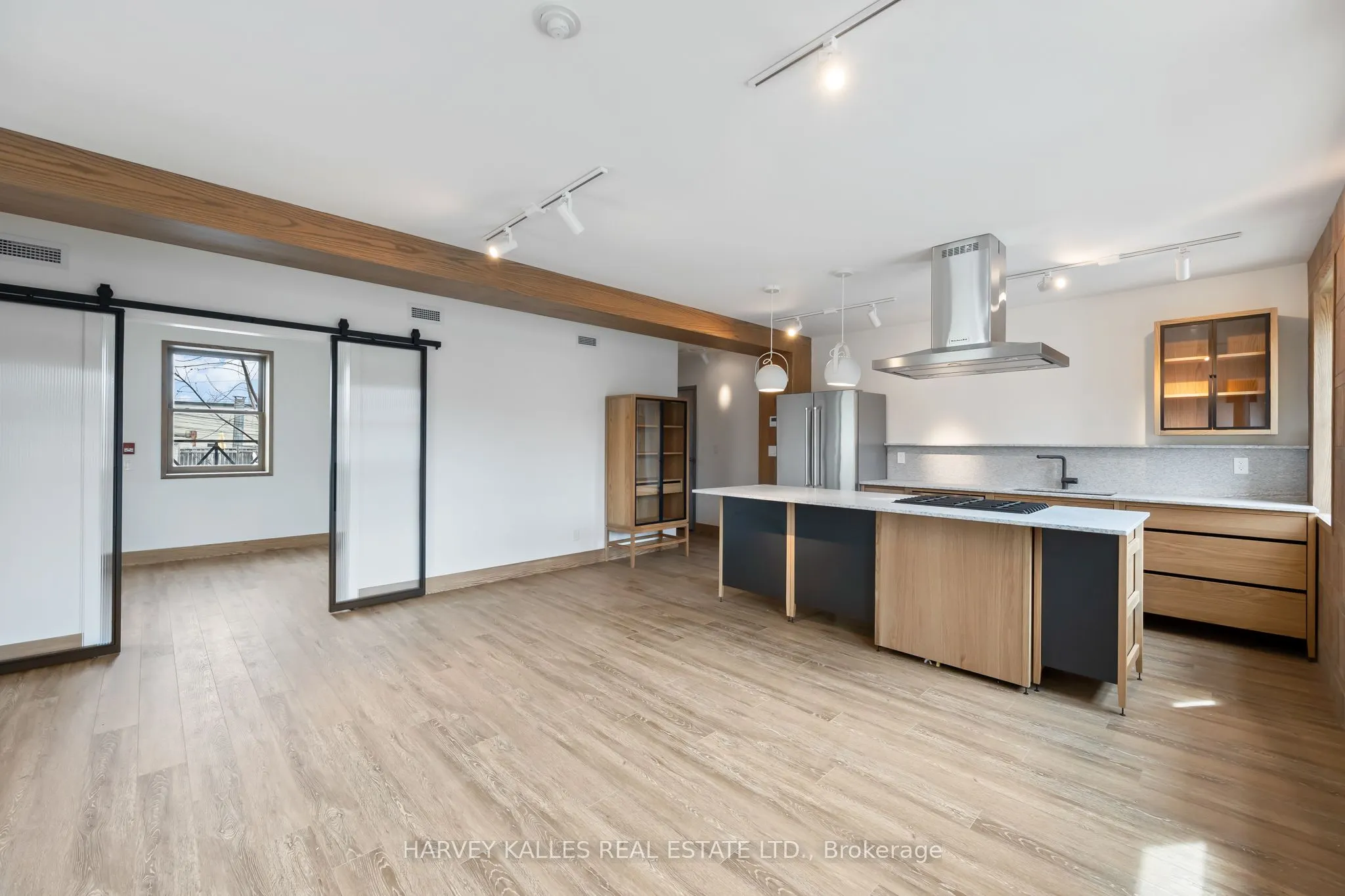 663 Greenwood Avenue #2