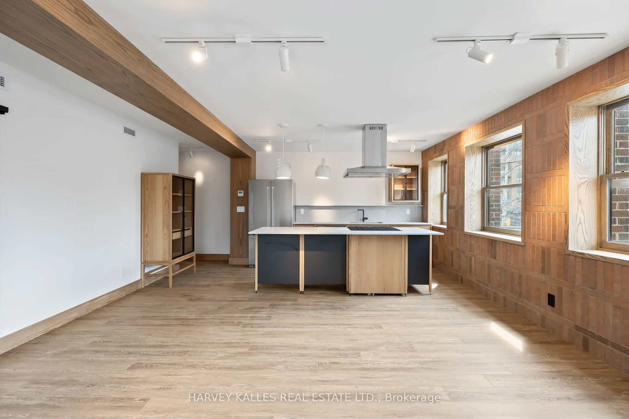 663 Greenwood Avenue #2