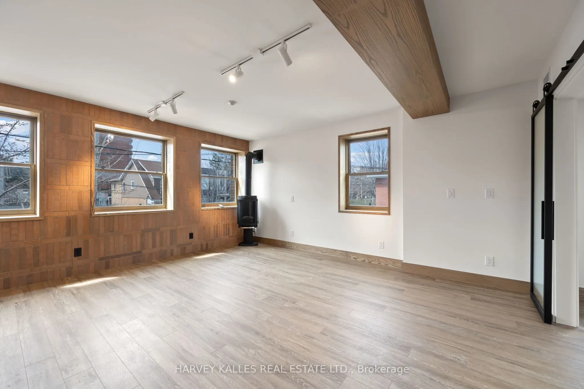 663 Greenwood Avenue #2