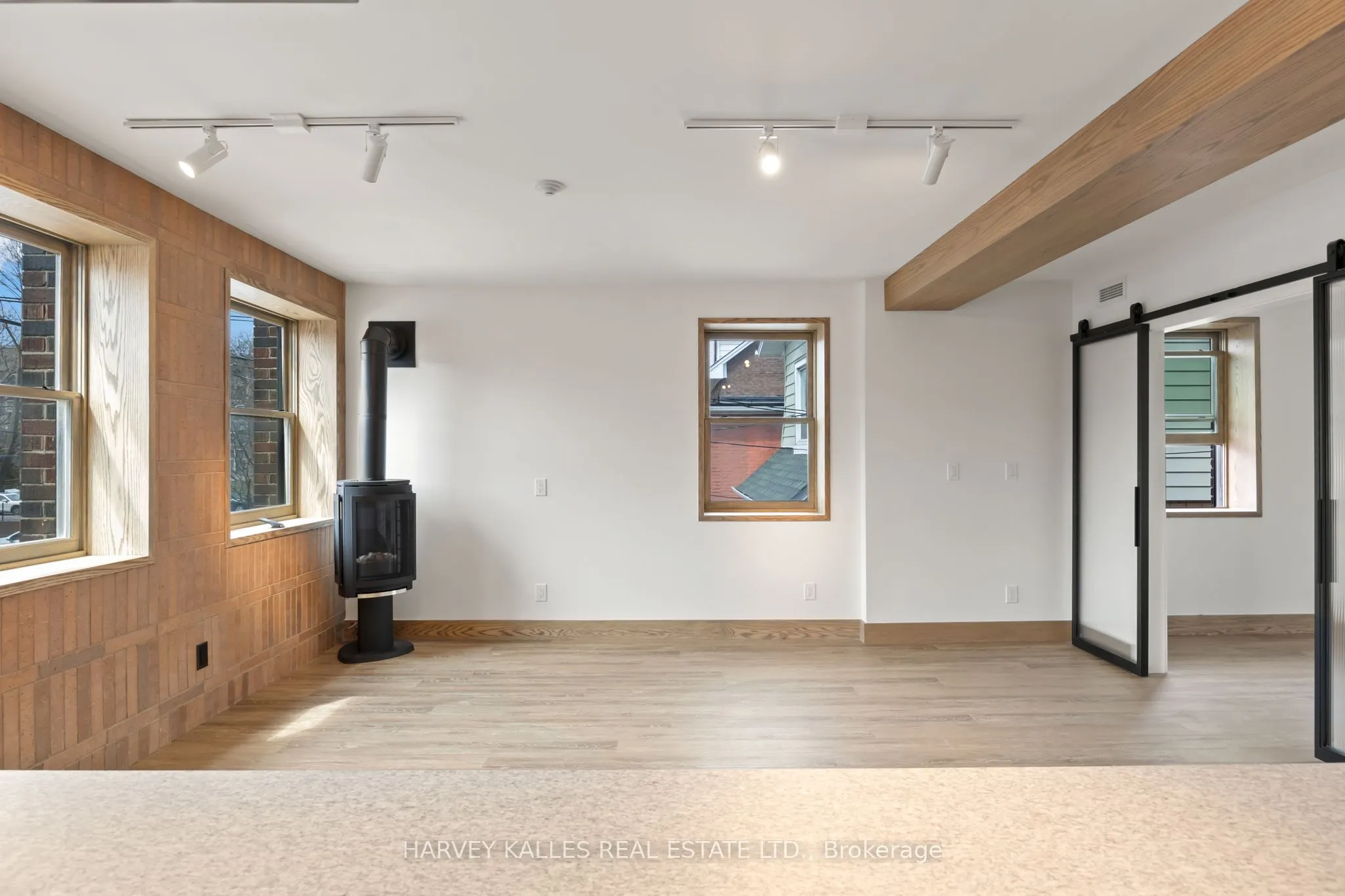 663 Greenwood Avenue #2