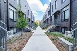 1760 Simcoe Street N #67