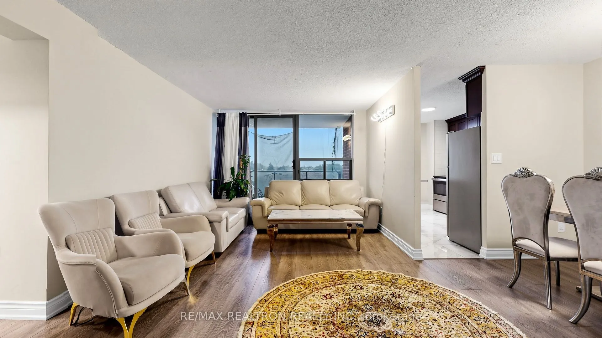 100 Wingarden Court #516