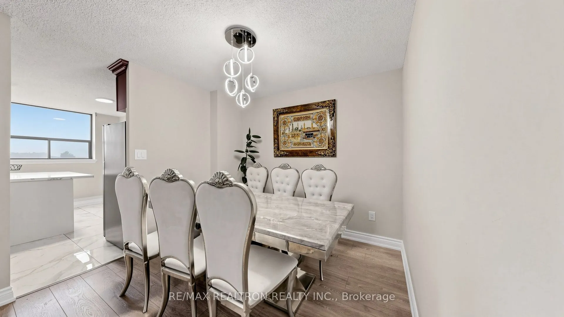 100 Wingarden Court #516