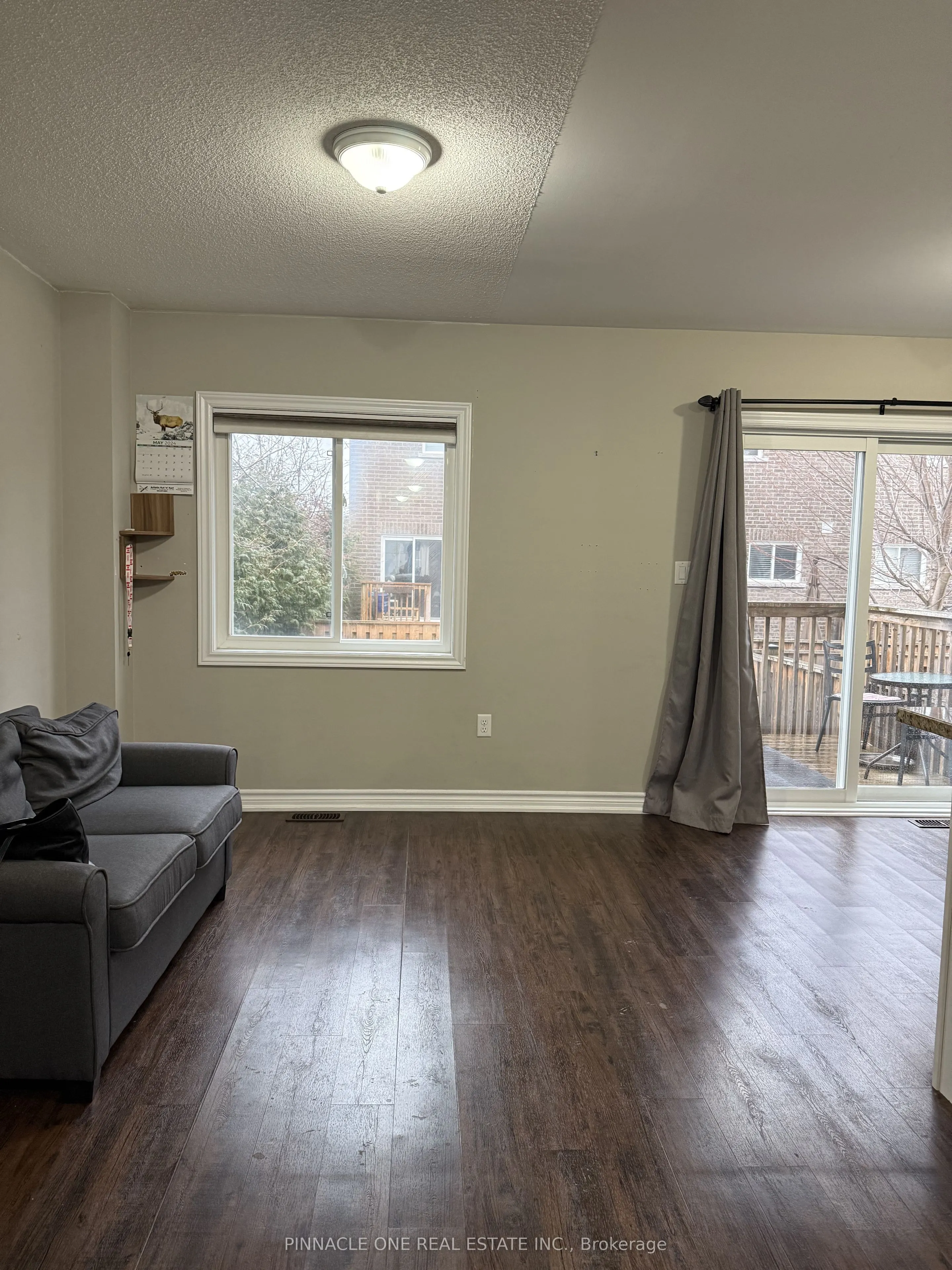 34 Markham Trail