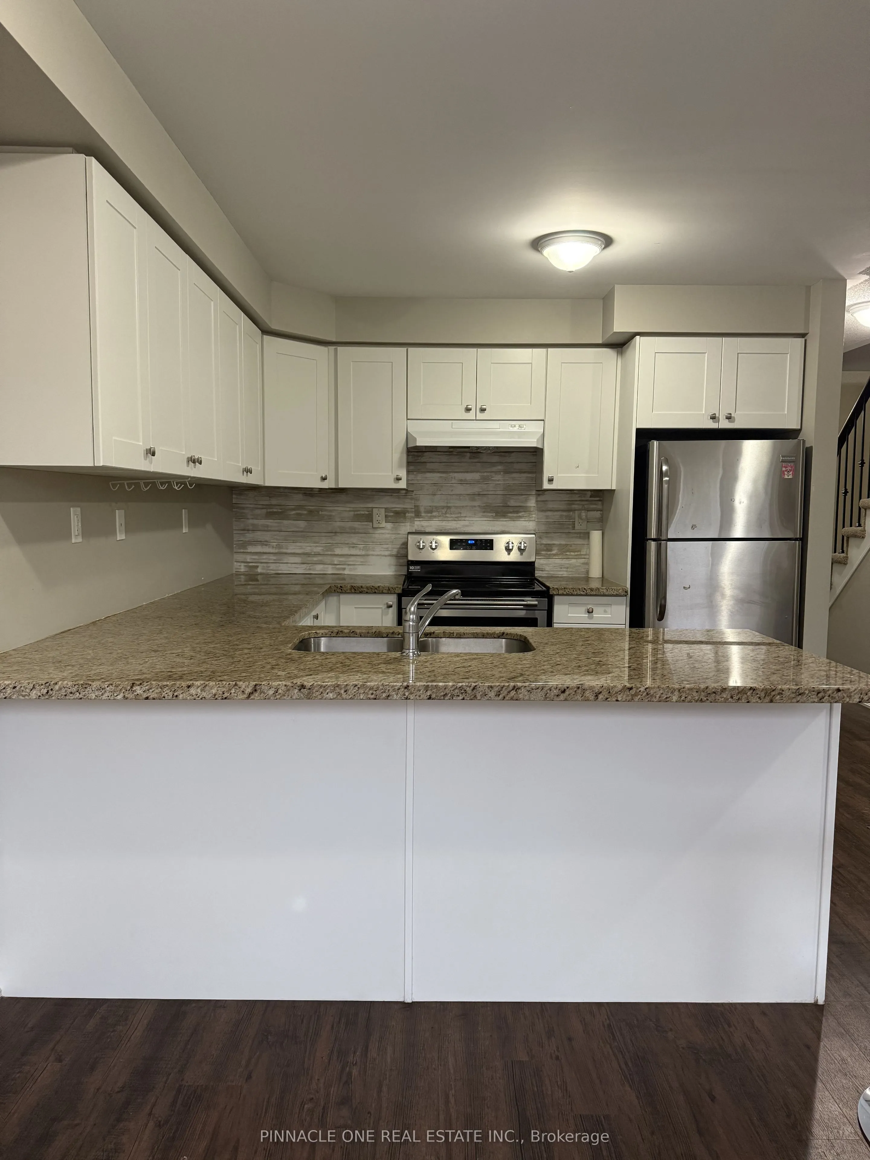 34 Markham Trail