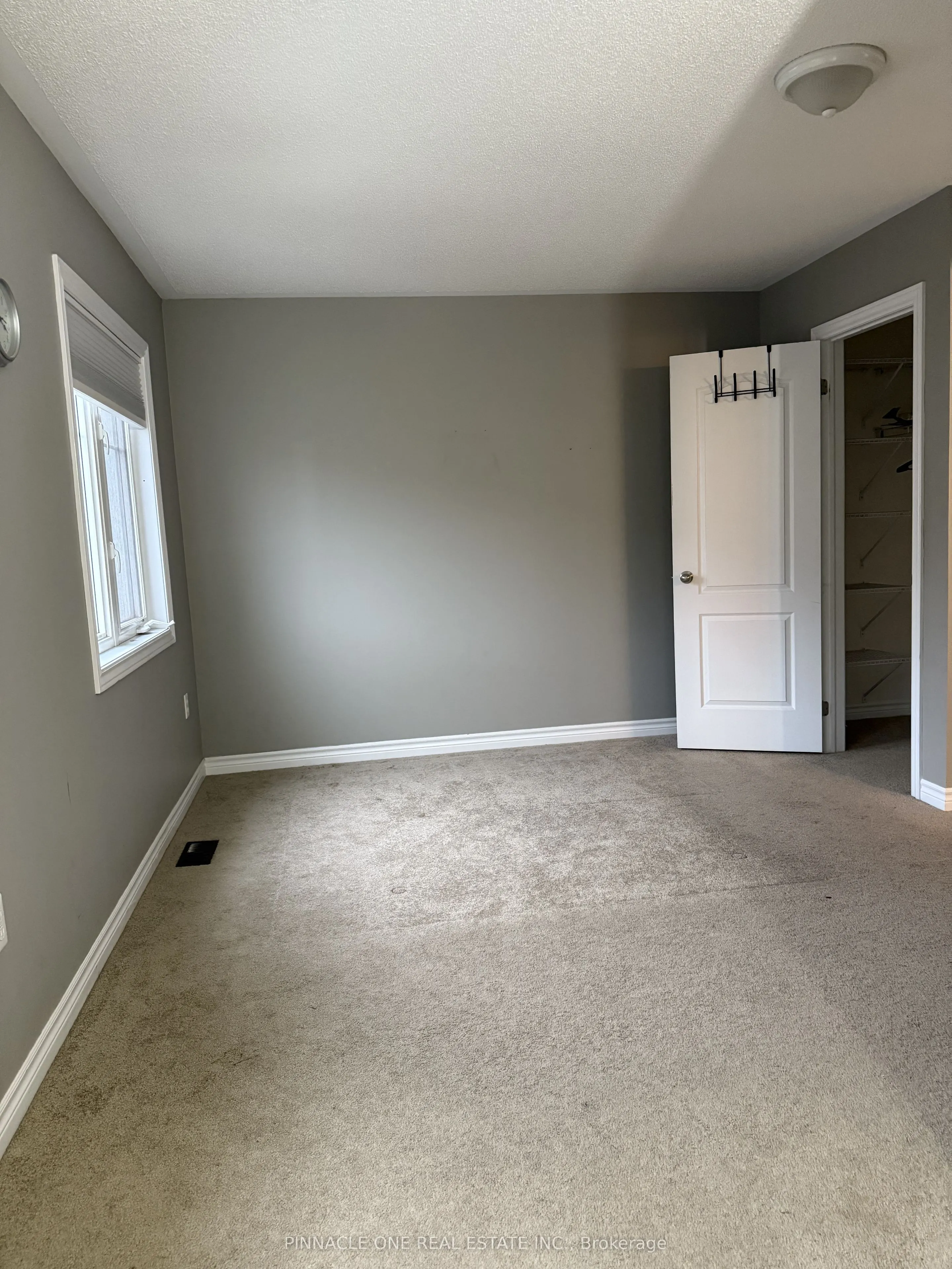 34 Markham Trail