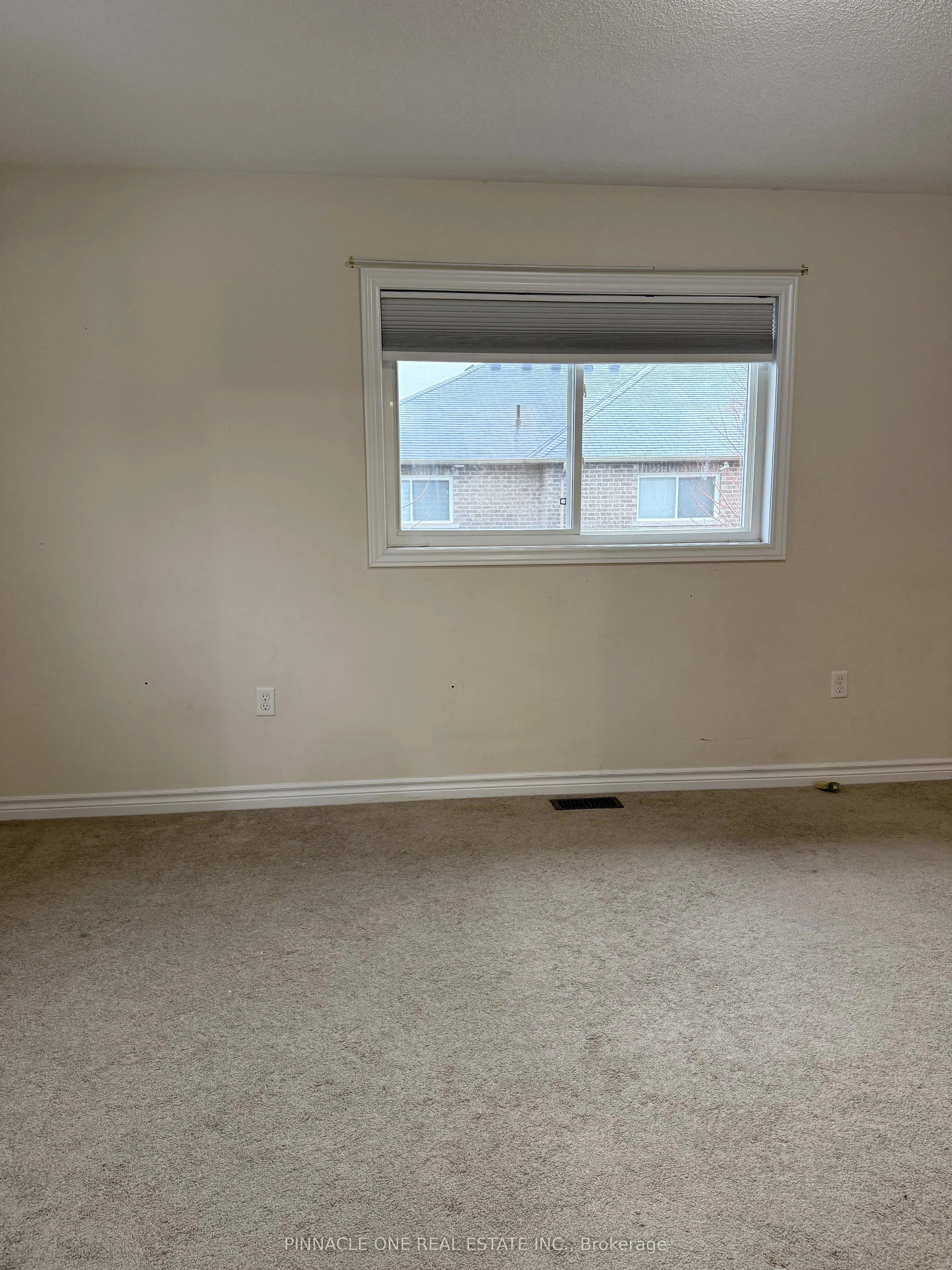 34 Markham Trail