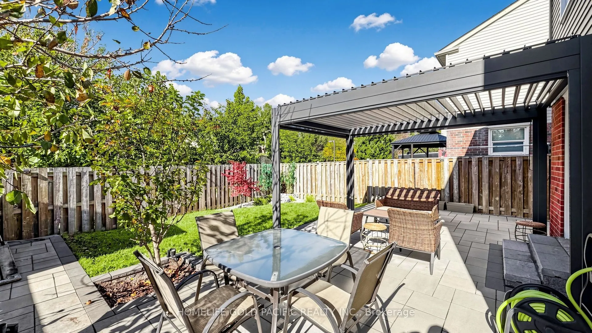 60 Elmfield Crescent