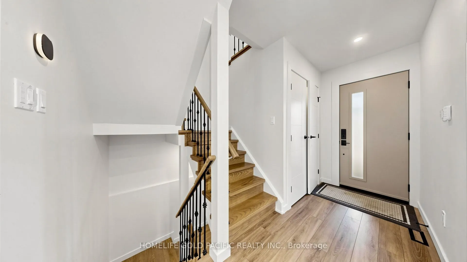 60 Elmfield Crescent