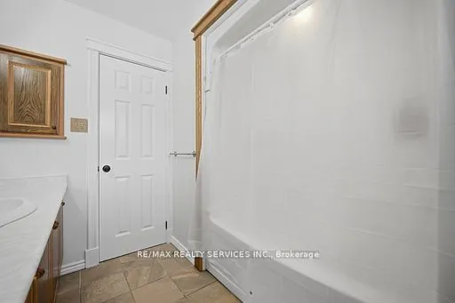 15 Climie Court