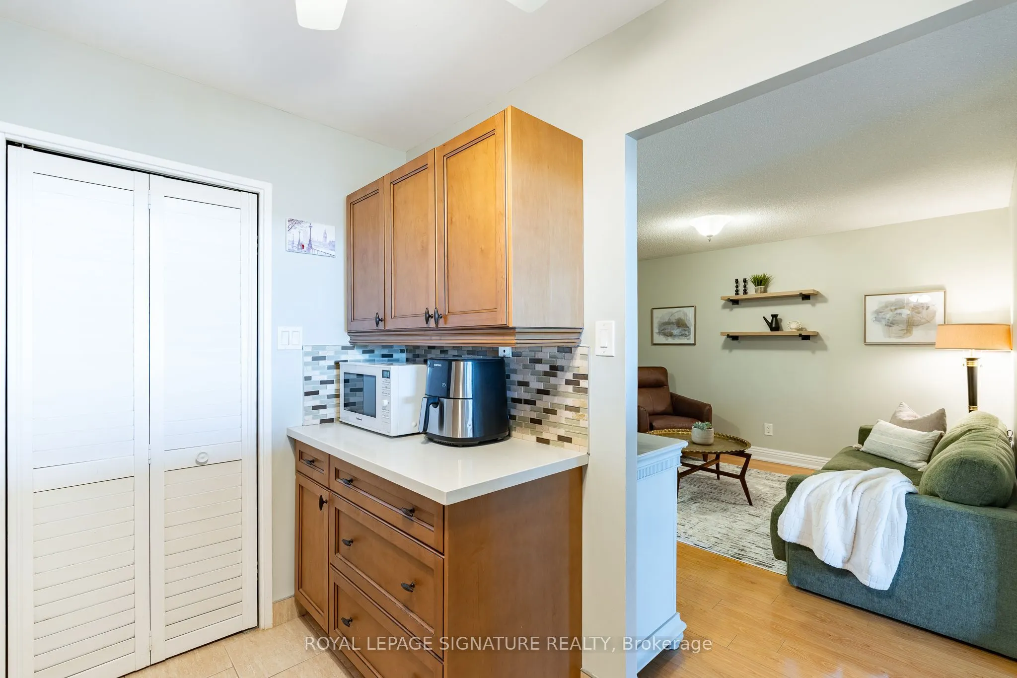 1880 Valley Farm Road #723