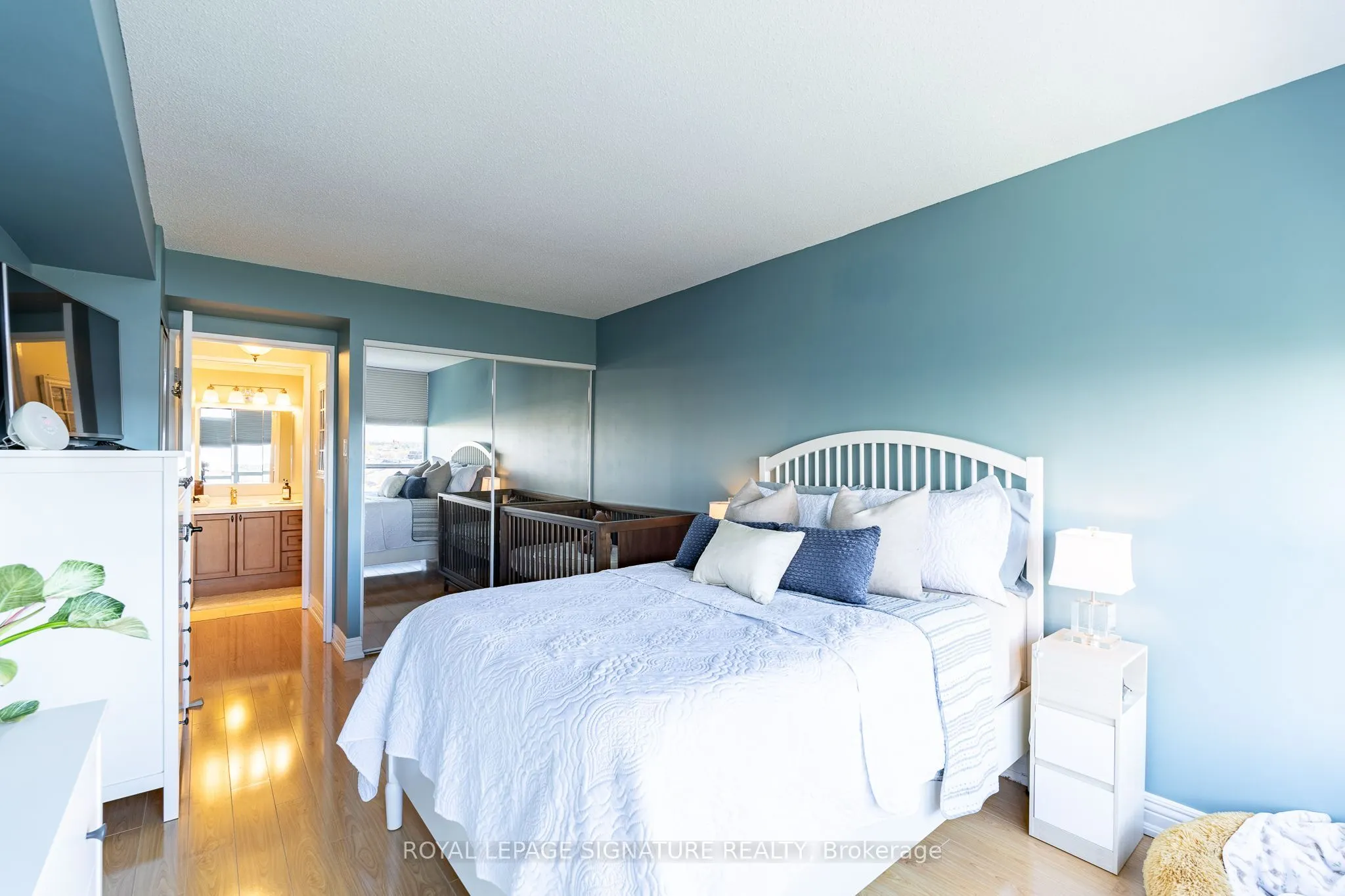 1880 Valley Farm Road #723