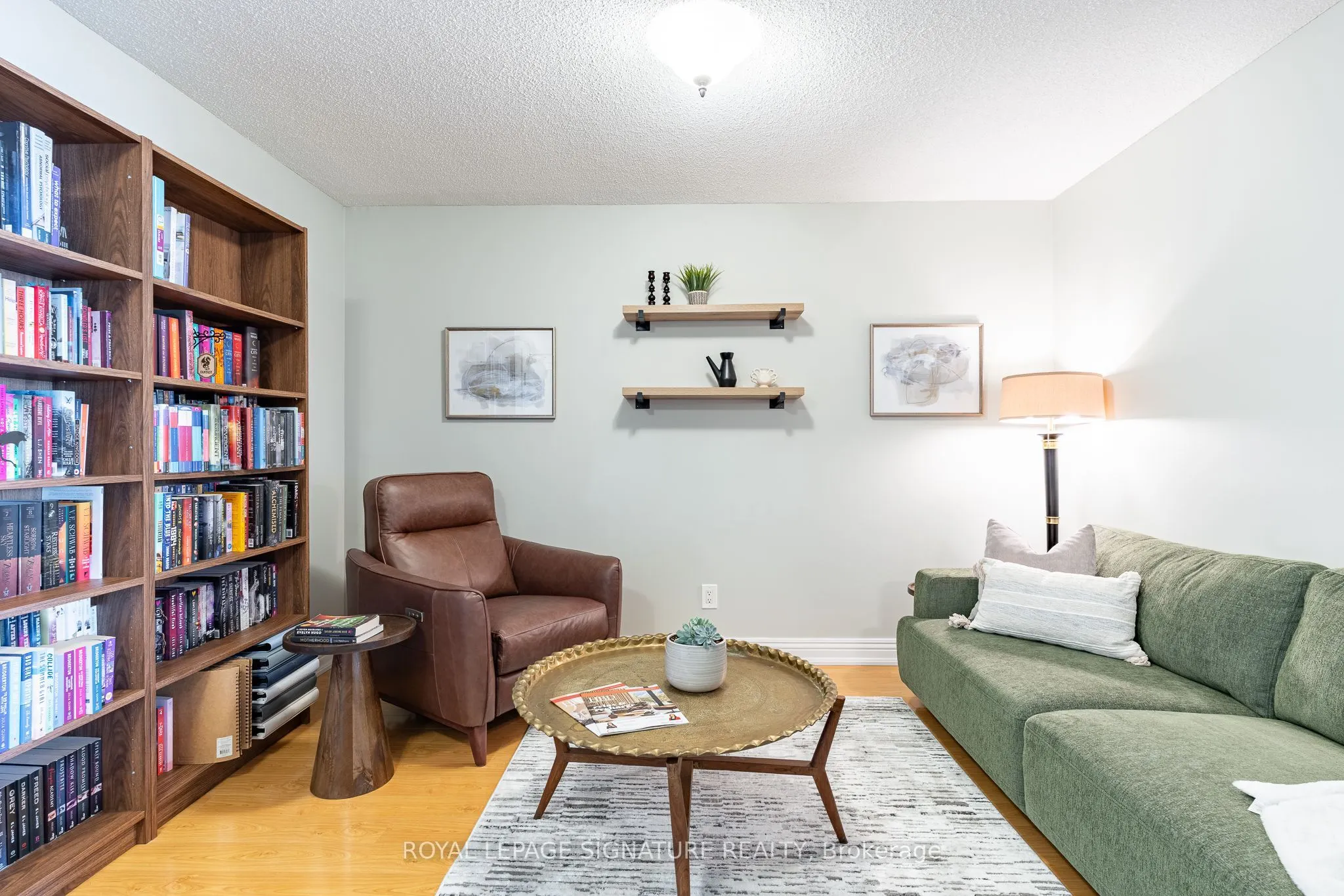 1880 Valley Farm Road #723