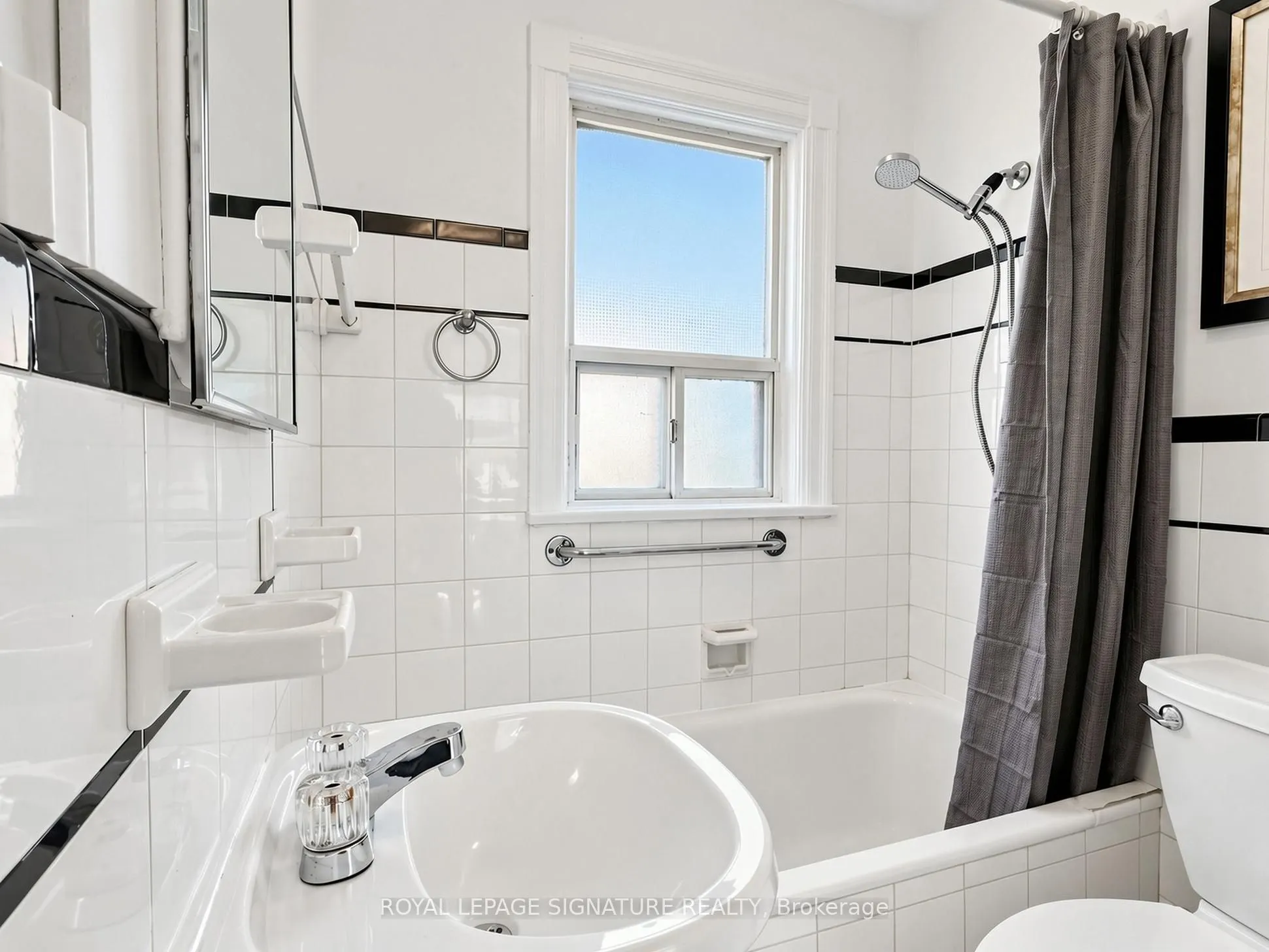 75 Inwood Avenue
