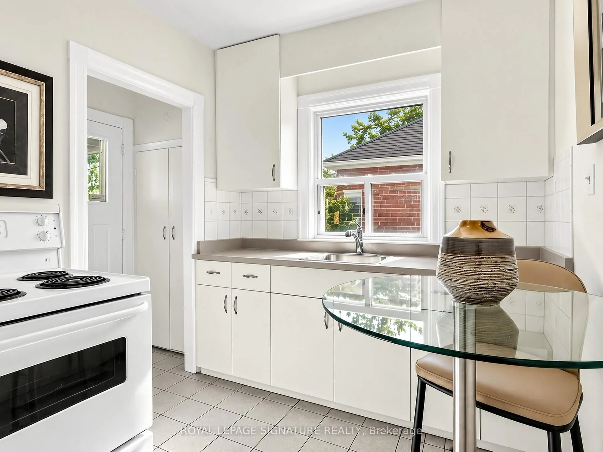 75 Inwood Avenue