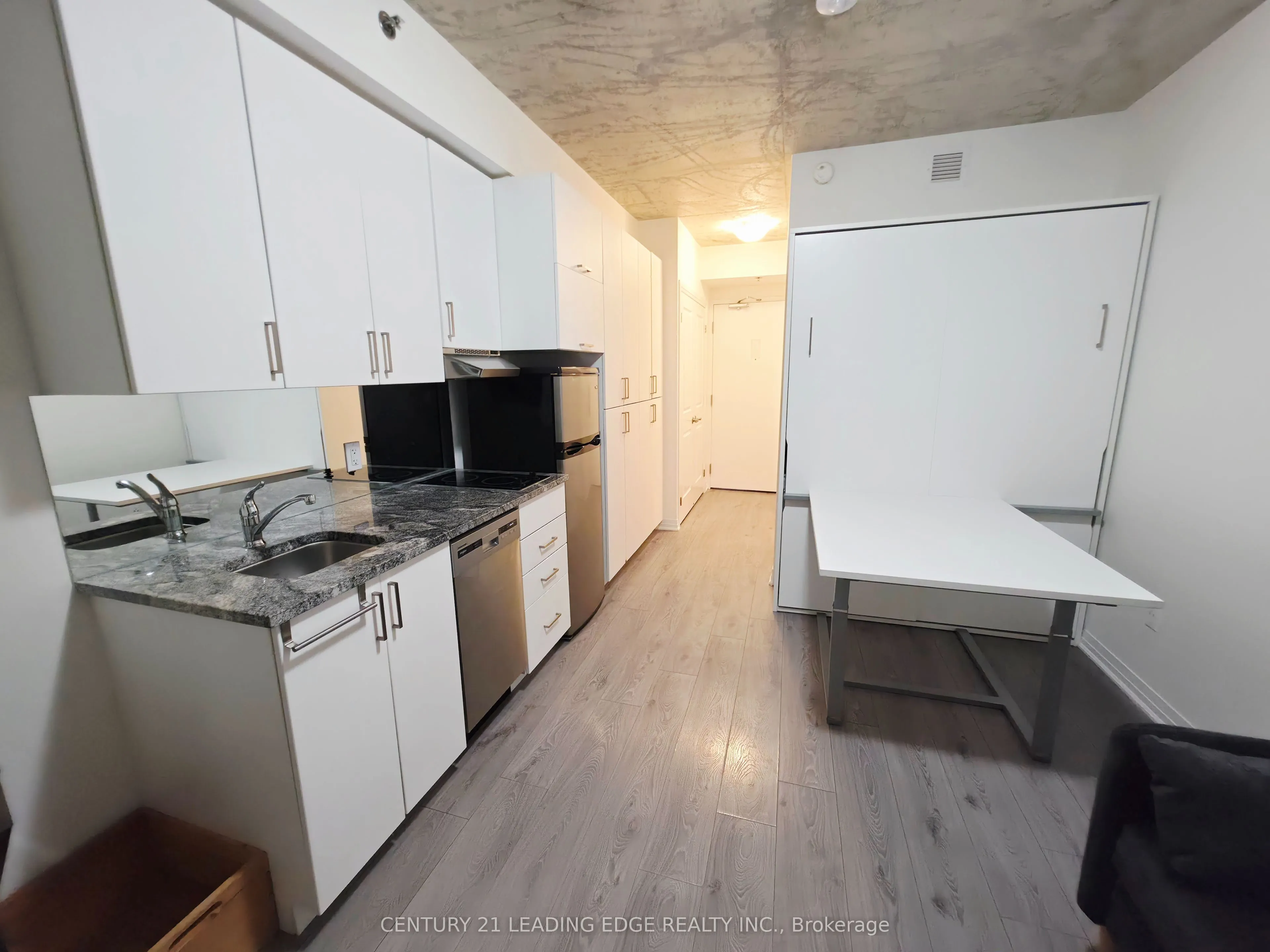 1900 Simcoe Street N #509