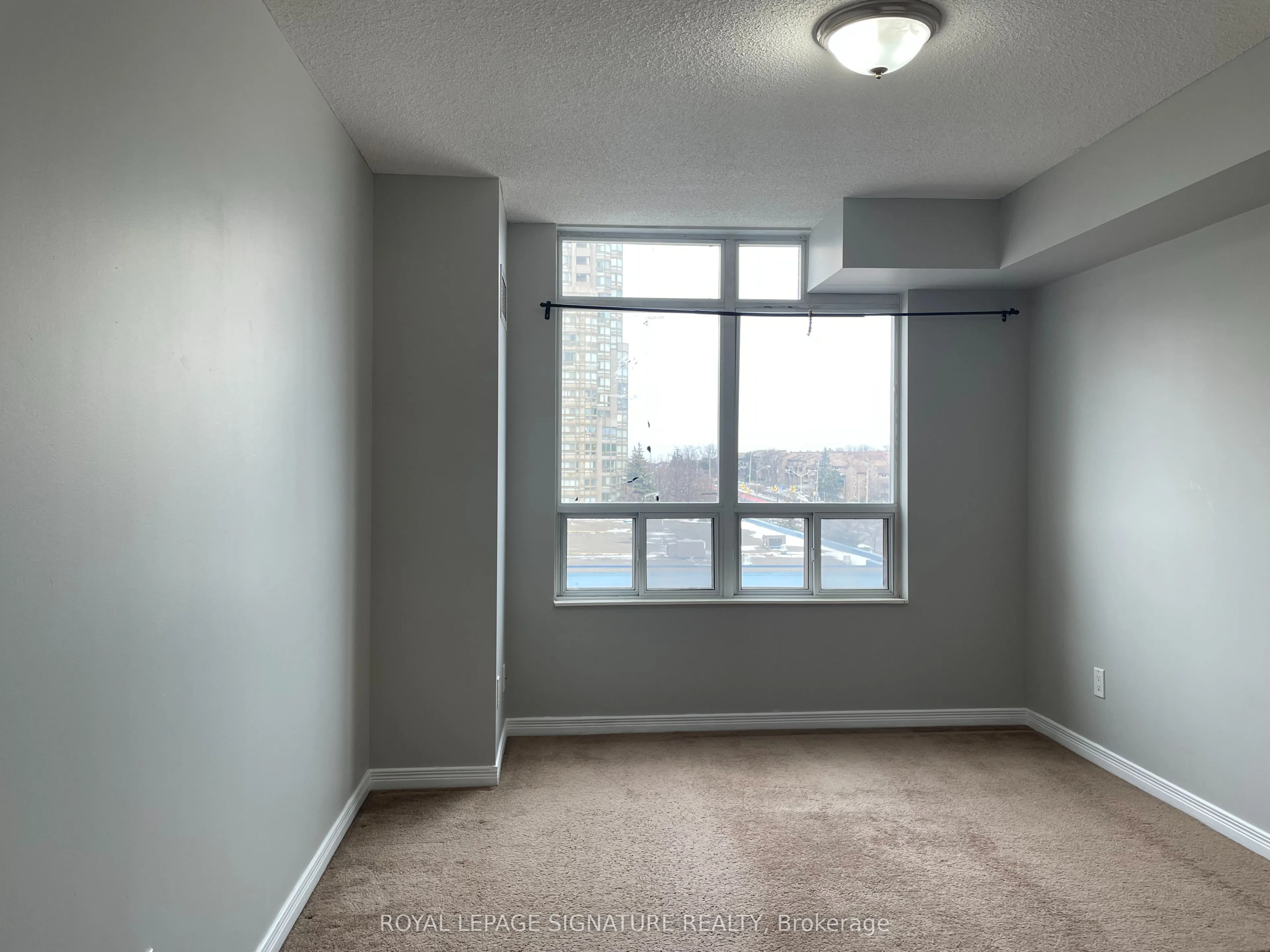 3650 Kingston Road #504
