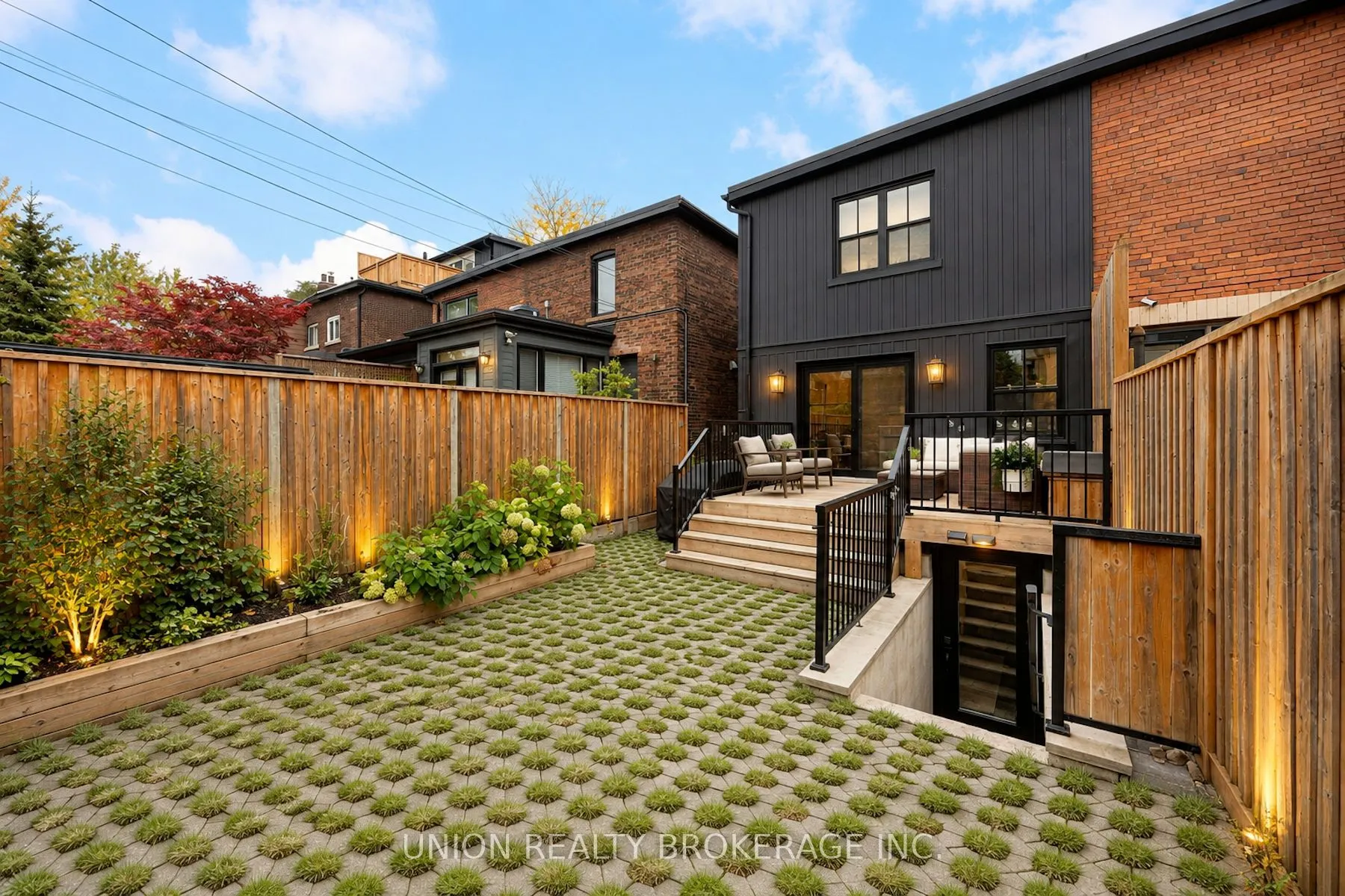 110 Bertmount Avenue