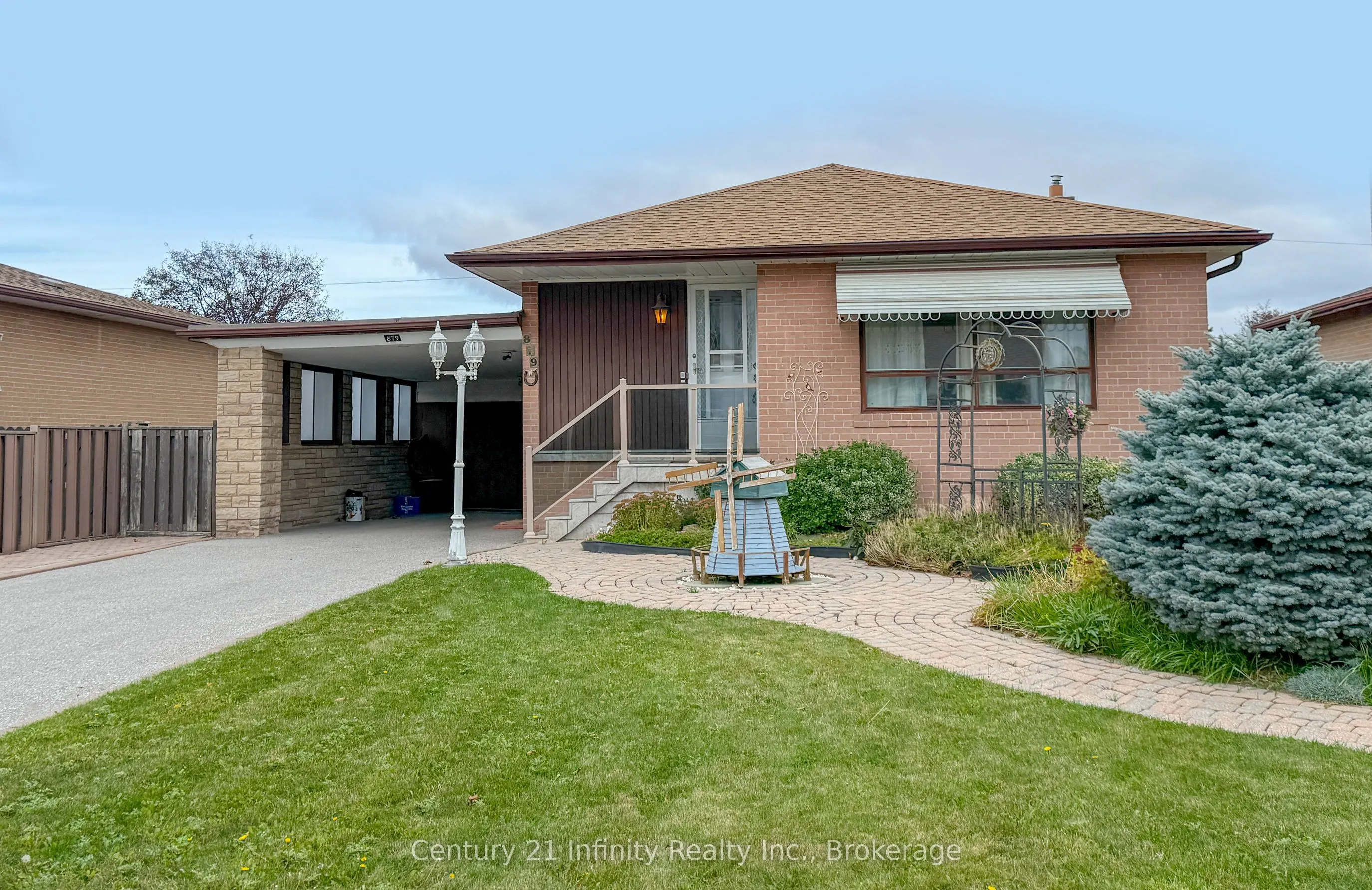 879 Antonio Street