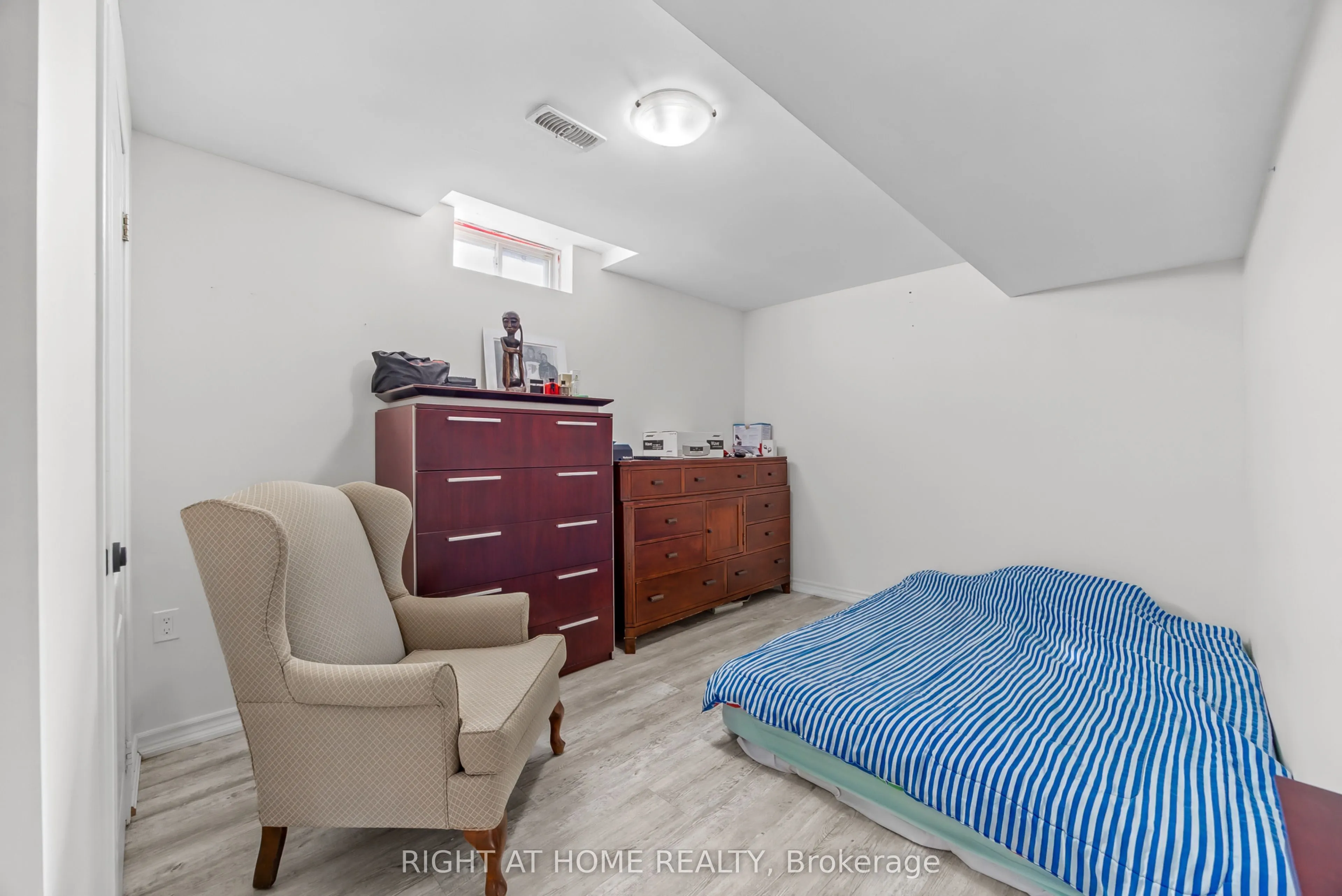7 Urwin Street