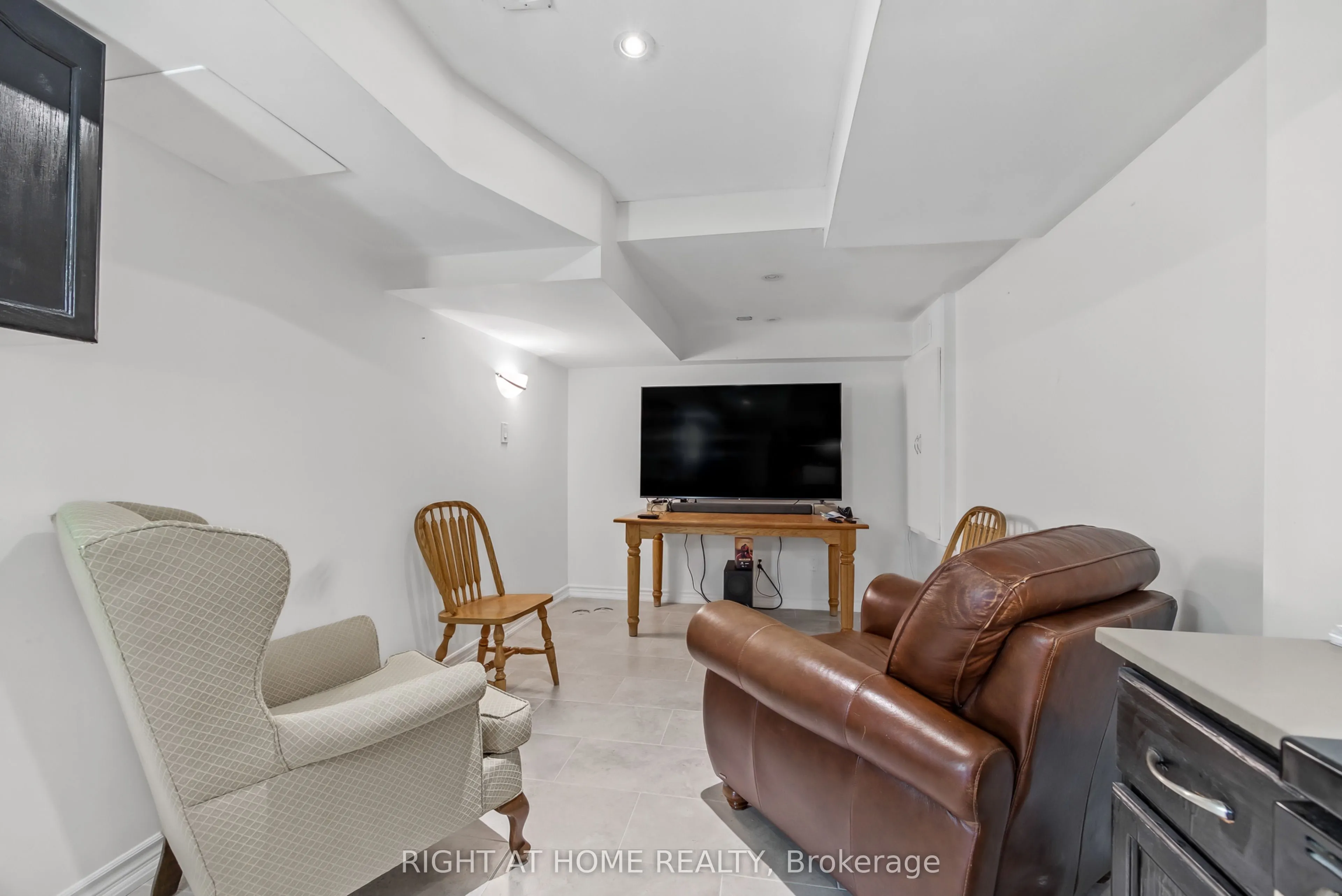 7 Urwin Street