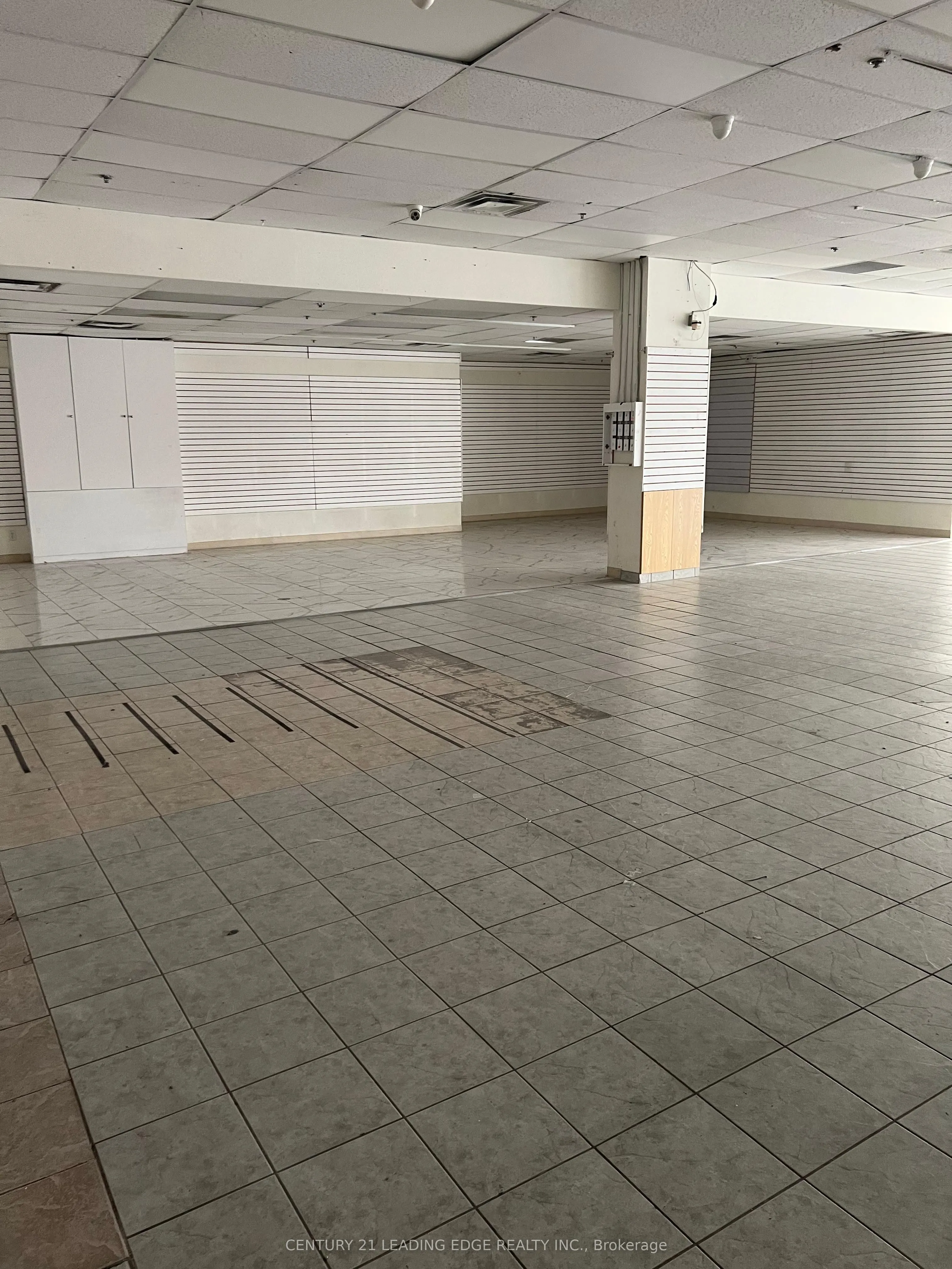 4438 Sheppard Avenue E #101A, 101B & 172