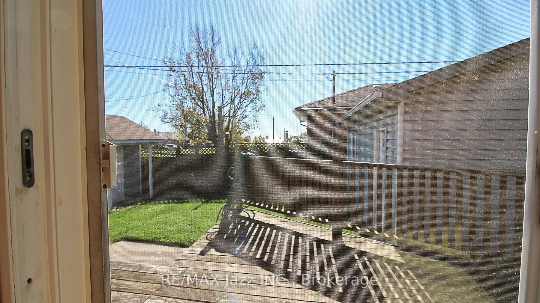 729 Lakeview Avenue