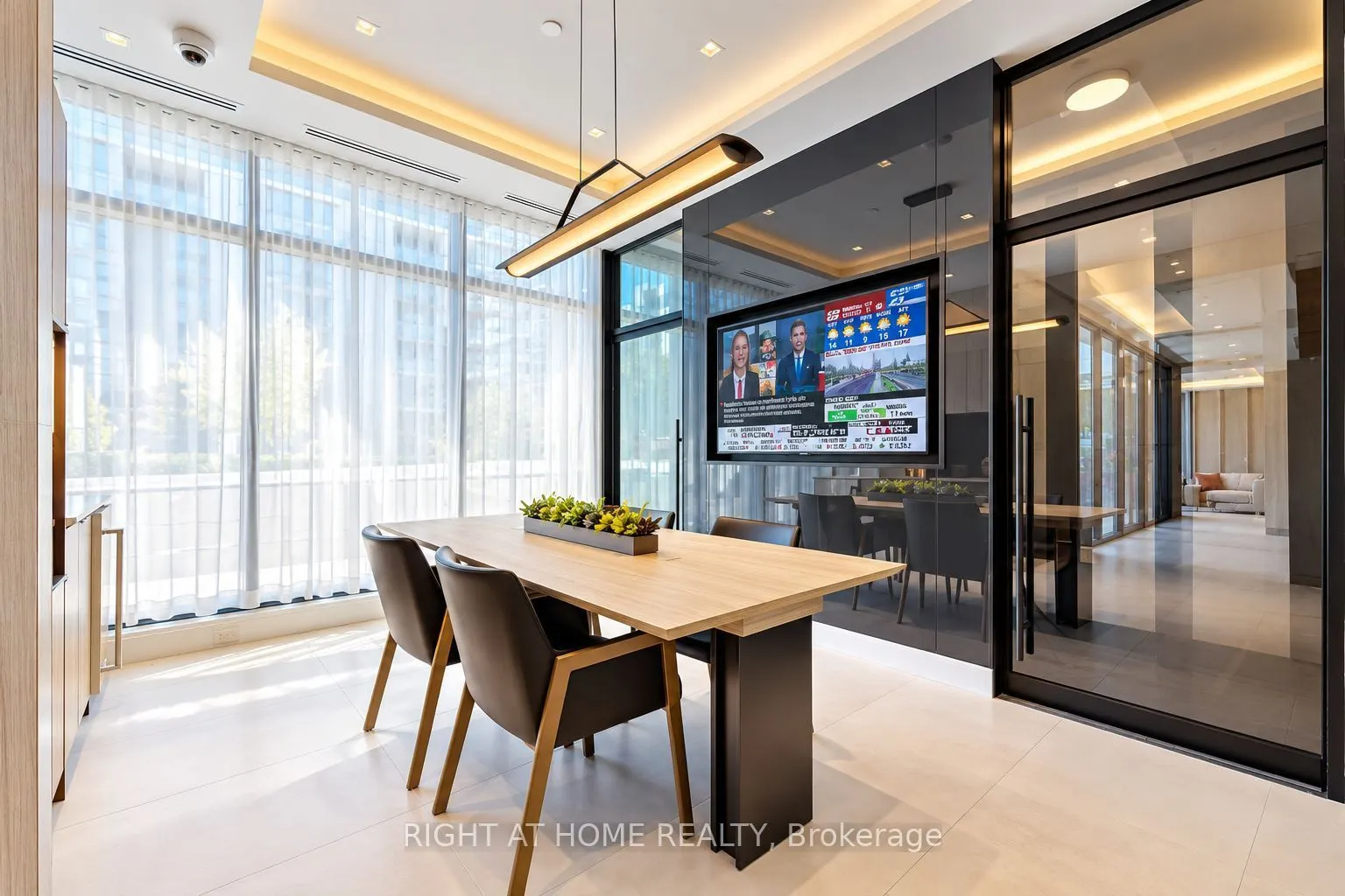 1612 CHARLES Street #138
