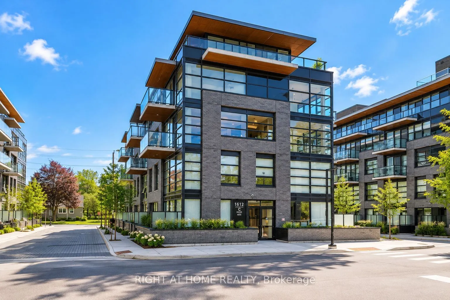 1612 CHARLES Street #138