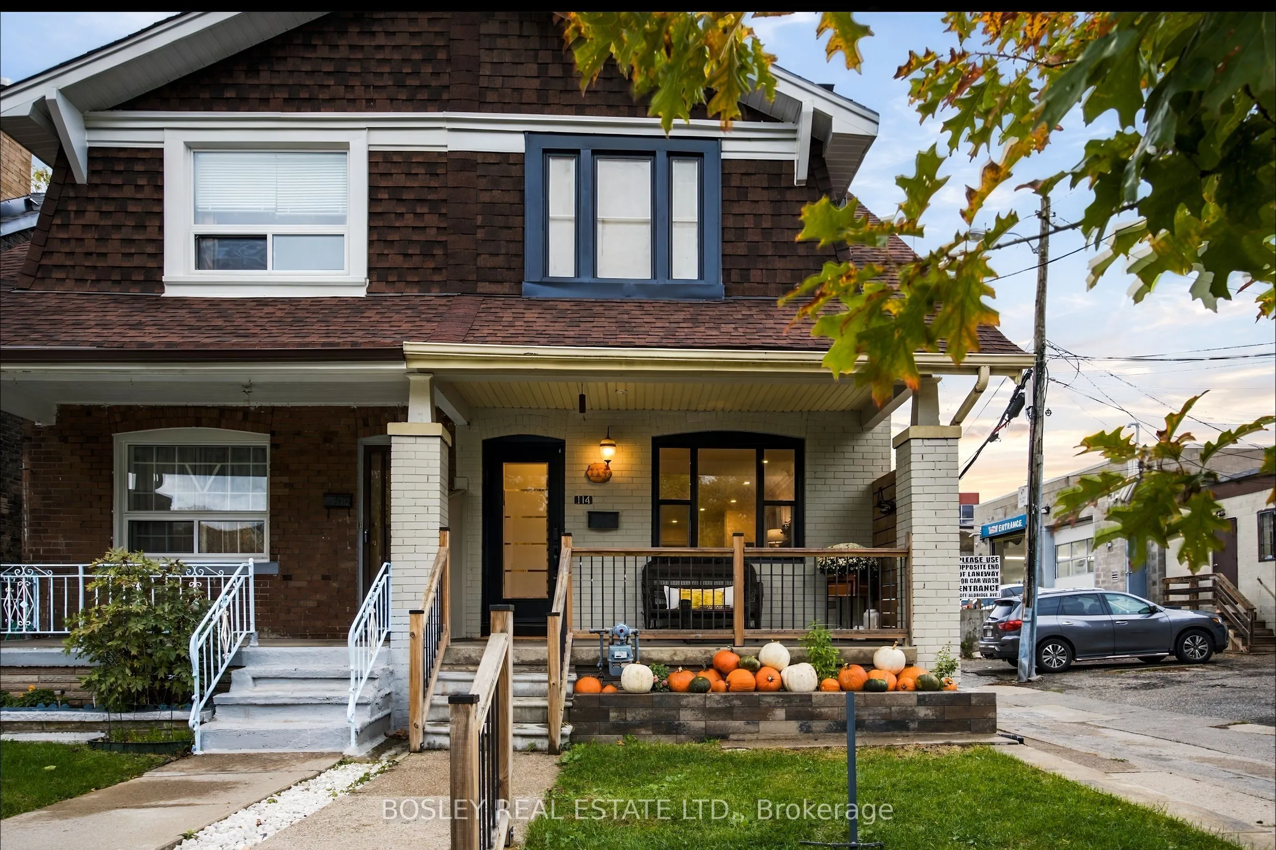 114 West Lynn Avenue