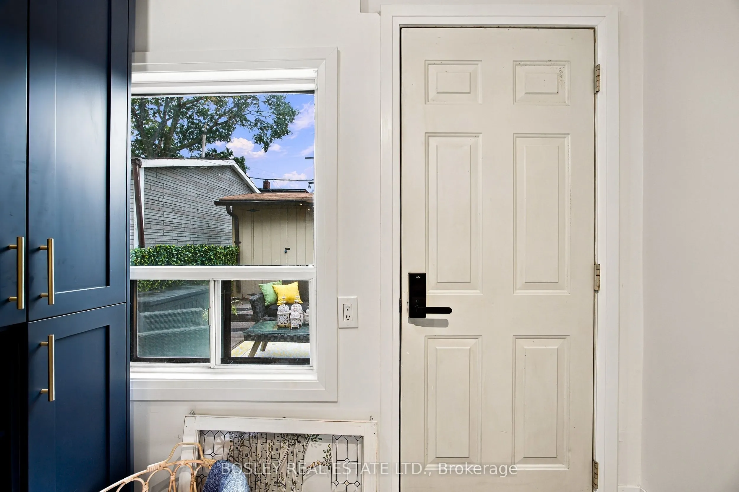 114 West Lynn Avenue