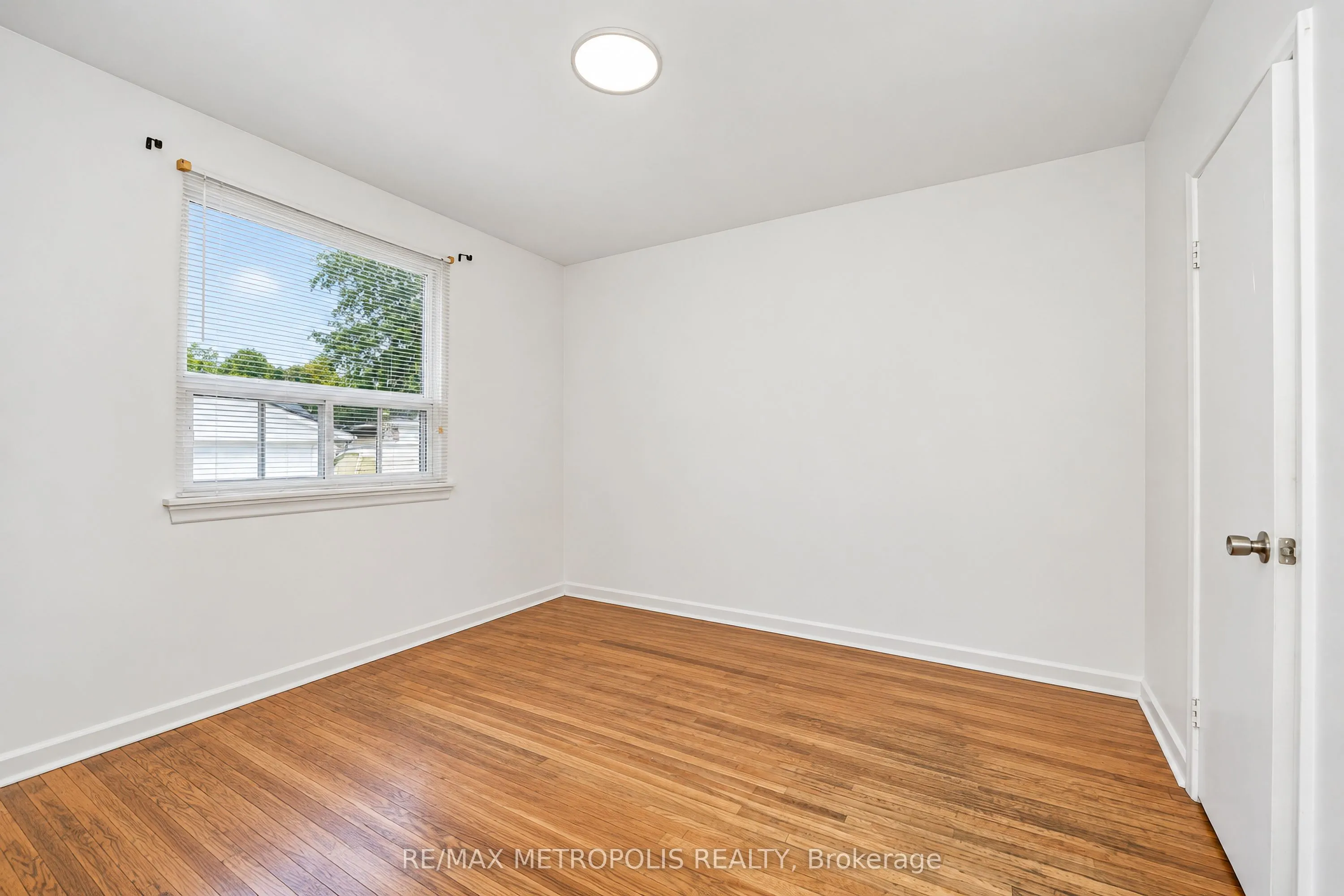 46 Miramar Crescent