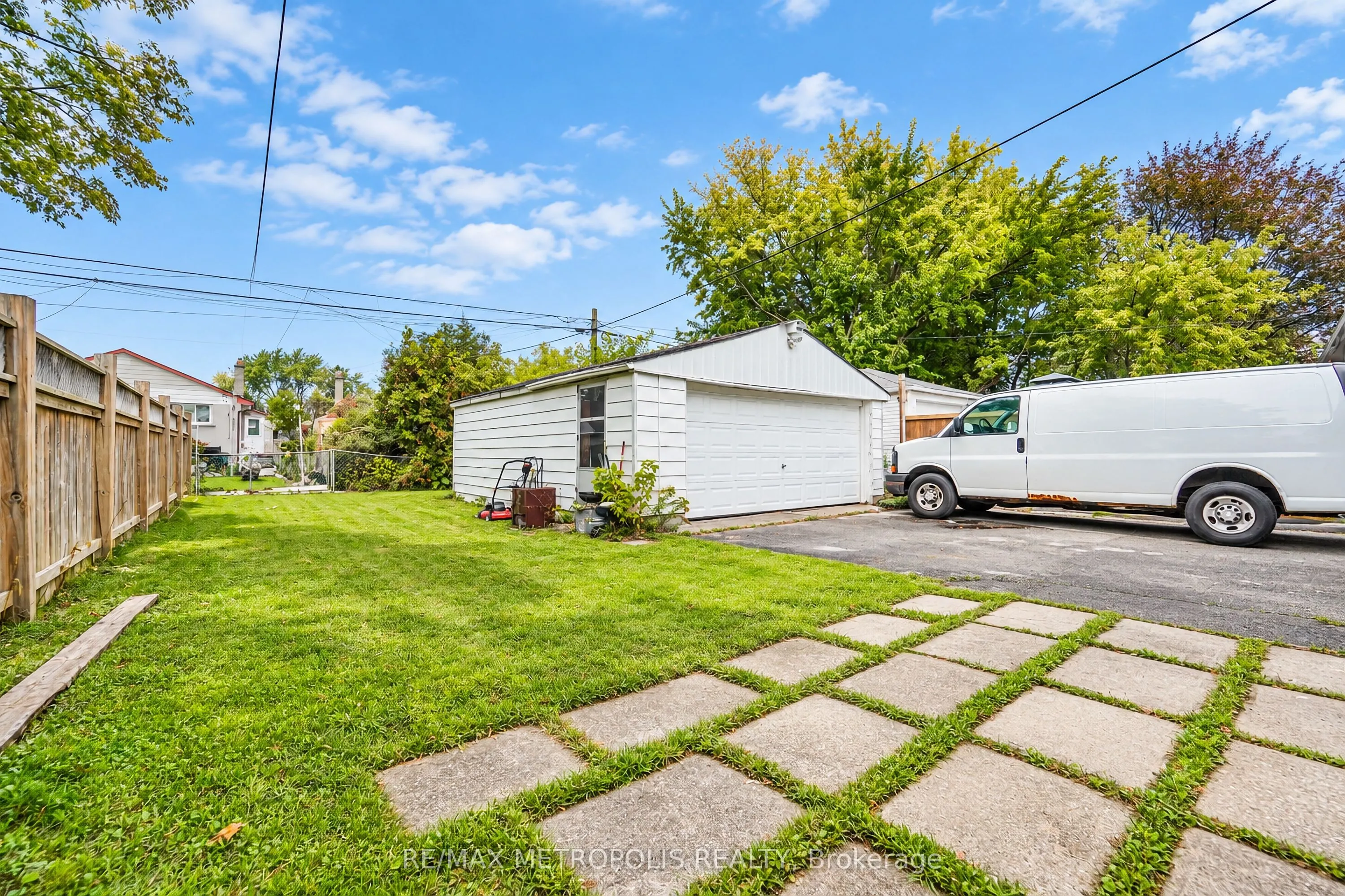 46 Miramar Crescent
