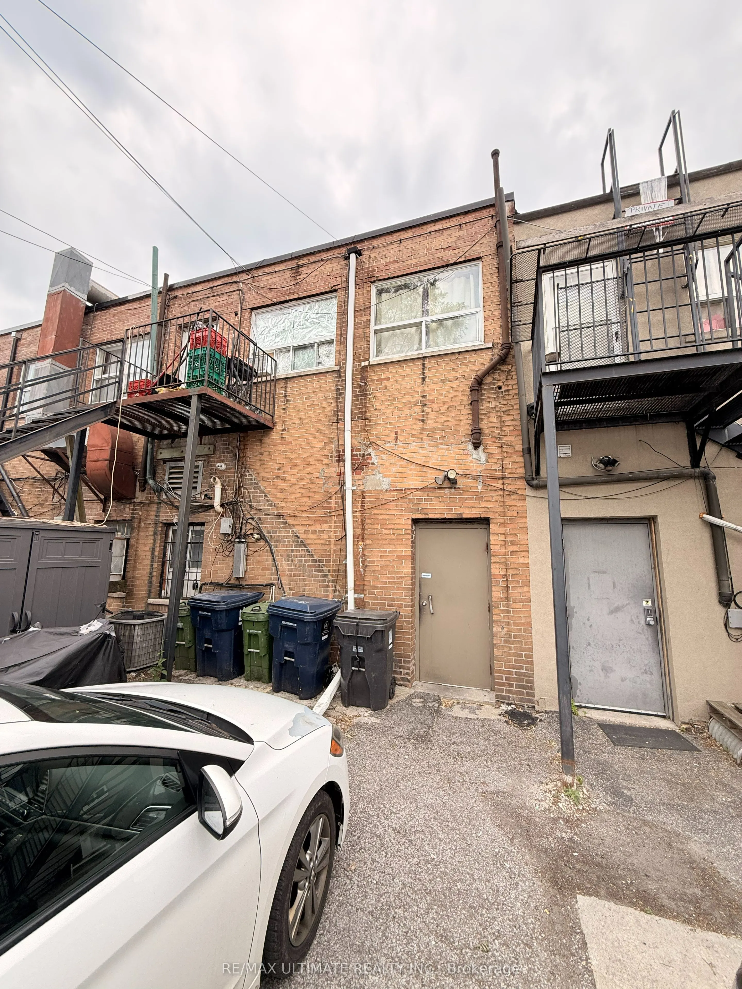 1027 Coxwell Avenue