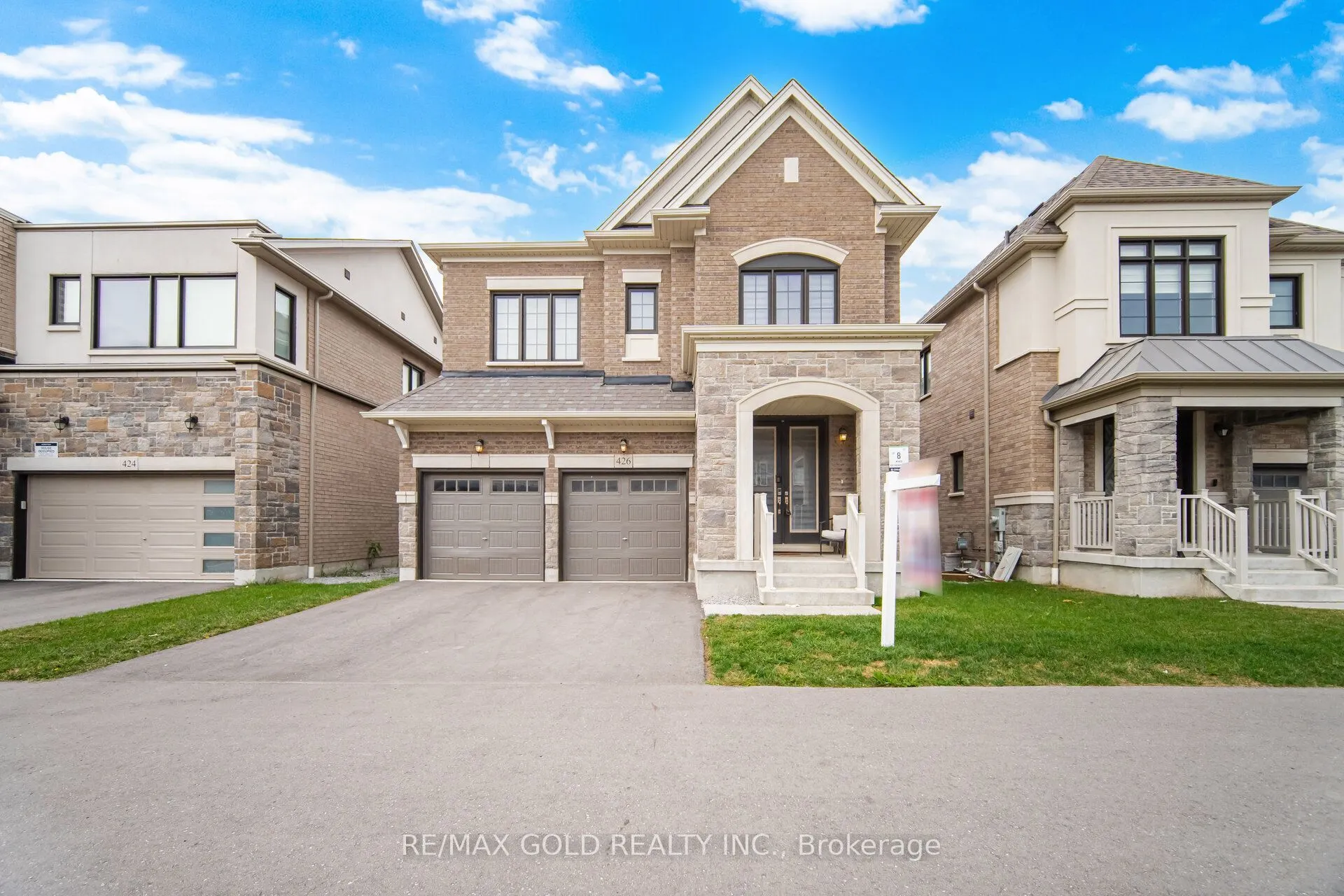 426 Coronation Road
