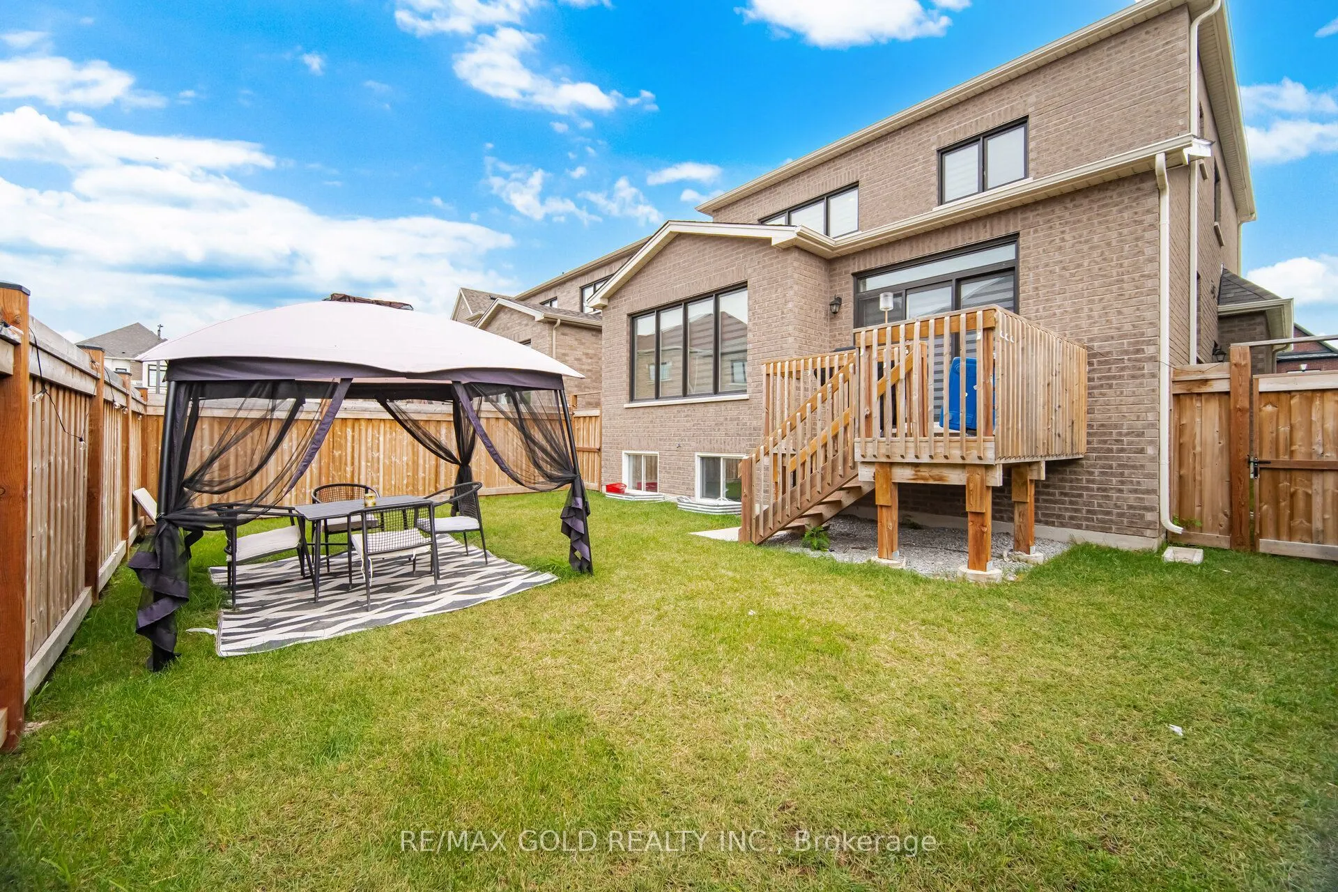 426 Coronation Road